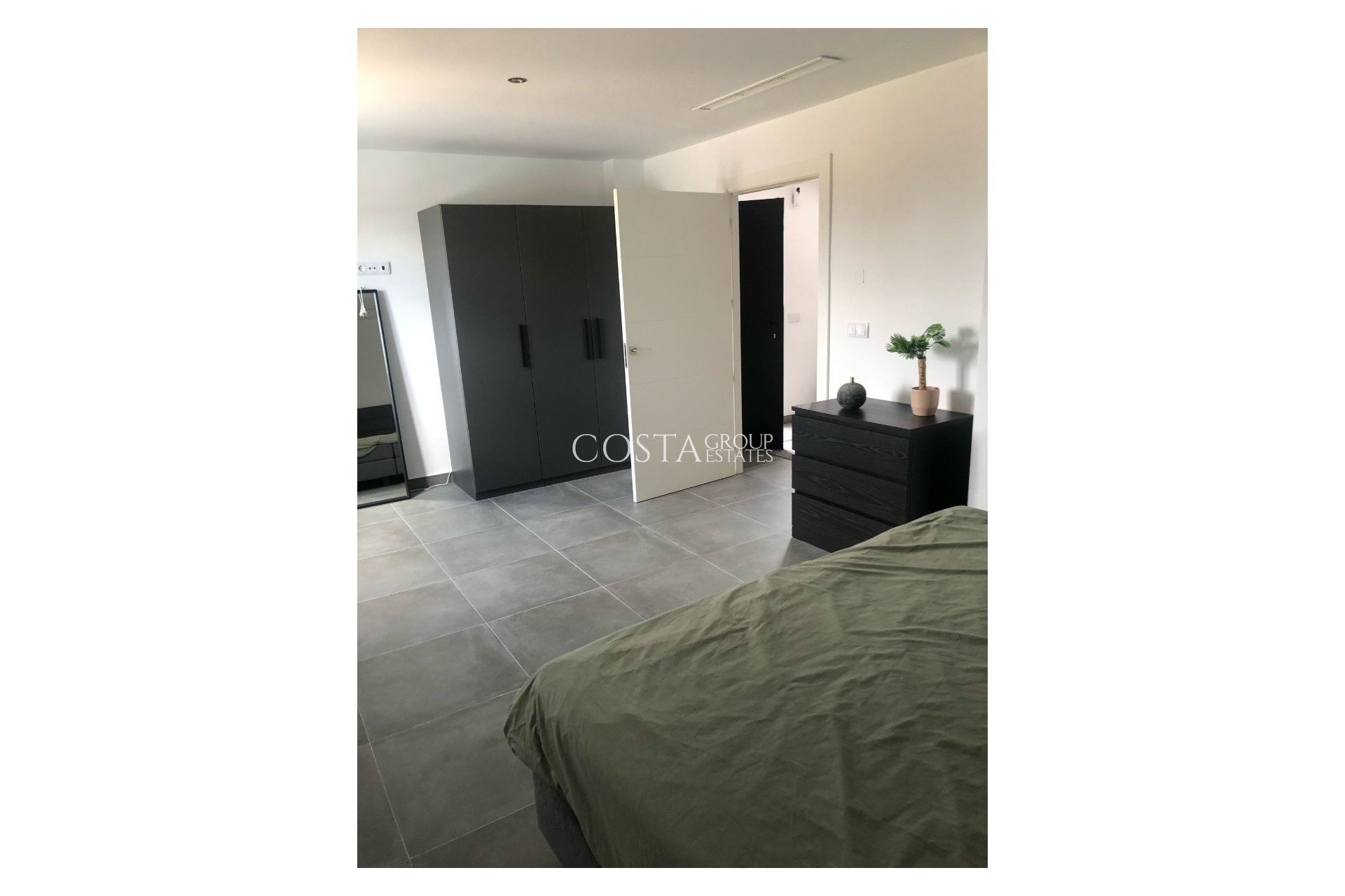 Resale - Villa -
Pinoso - Pinoso Centro