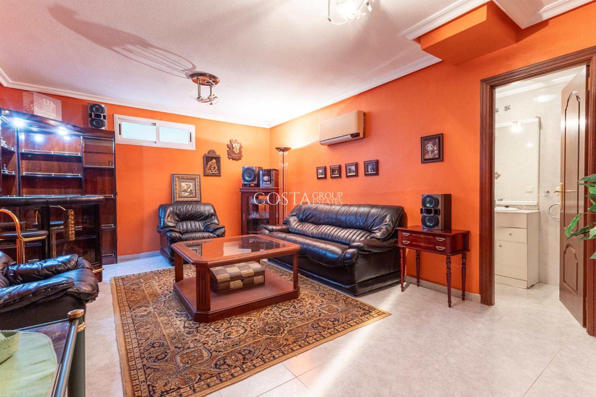 Resale - Villa -
Rojales - Ciudad Quesada