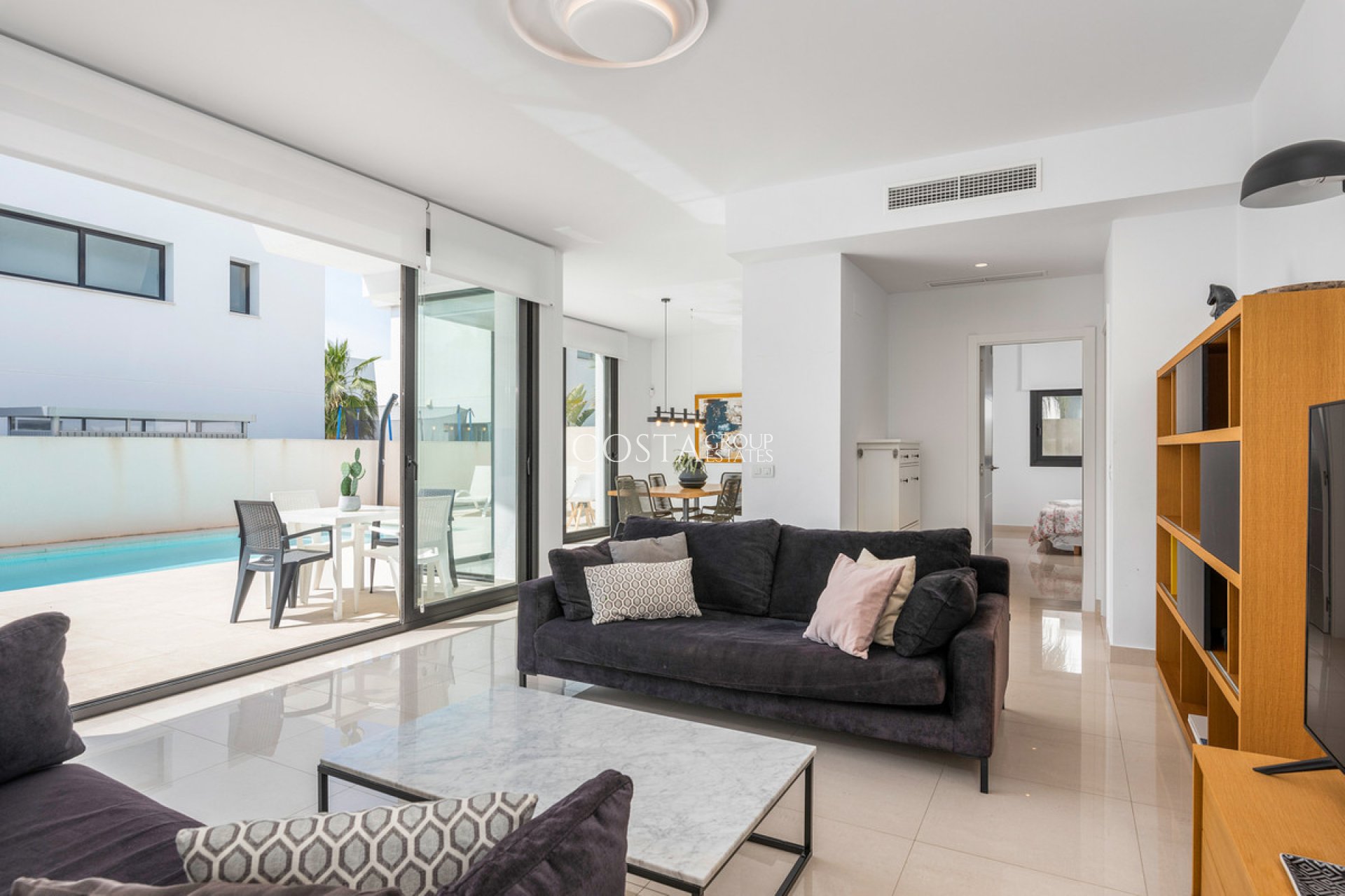 Resale - Villa -
Rojales - Ciudad Quesada