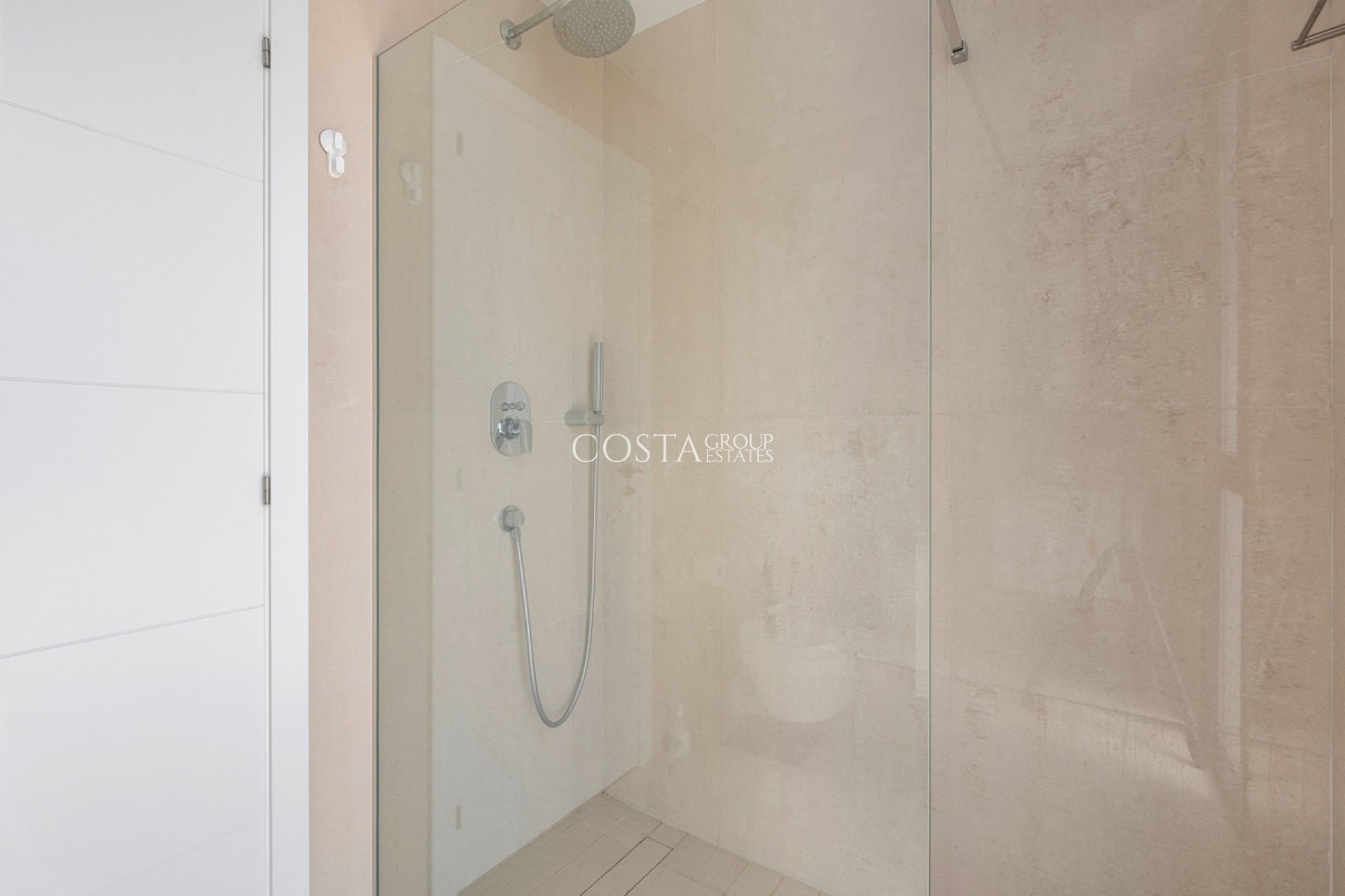 Resale - Villa -
Rojales - Ciudad Quesada