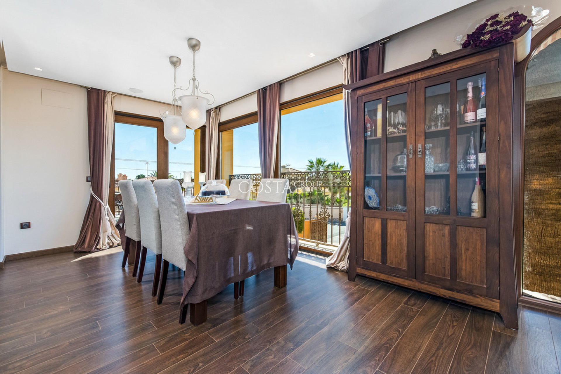 Resale - Villa -
Rojales - Ciudad Quesada