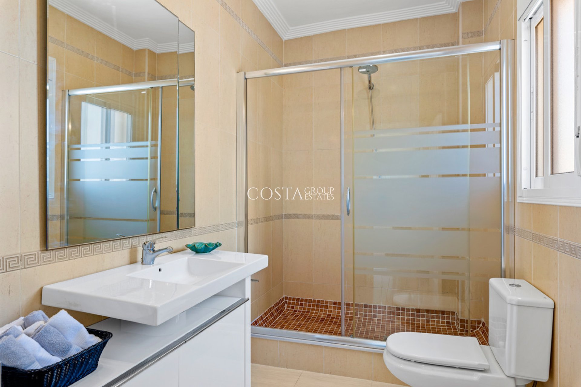 Resale - Villa -
Rojales - Ciudad Quesada