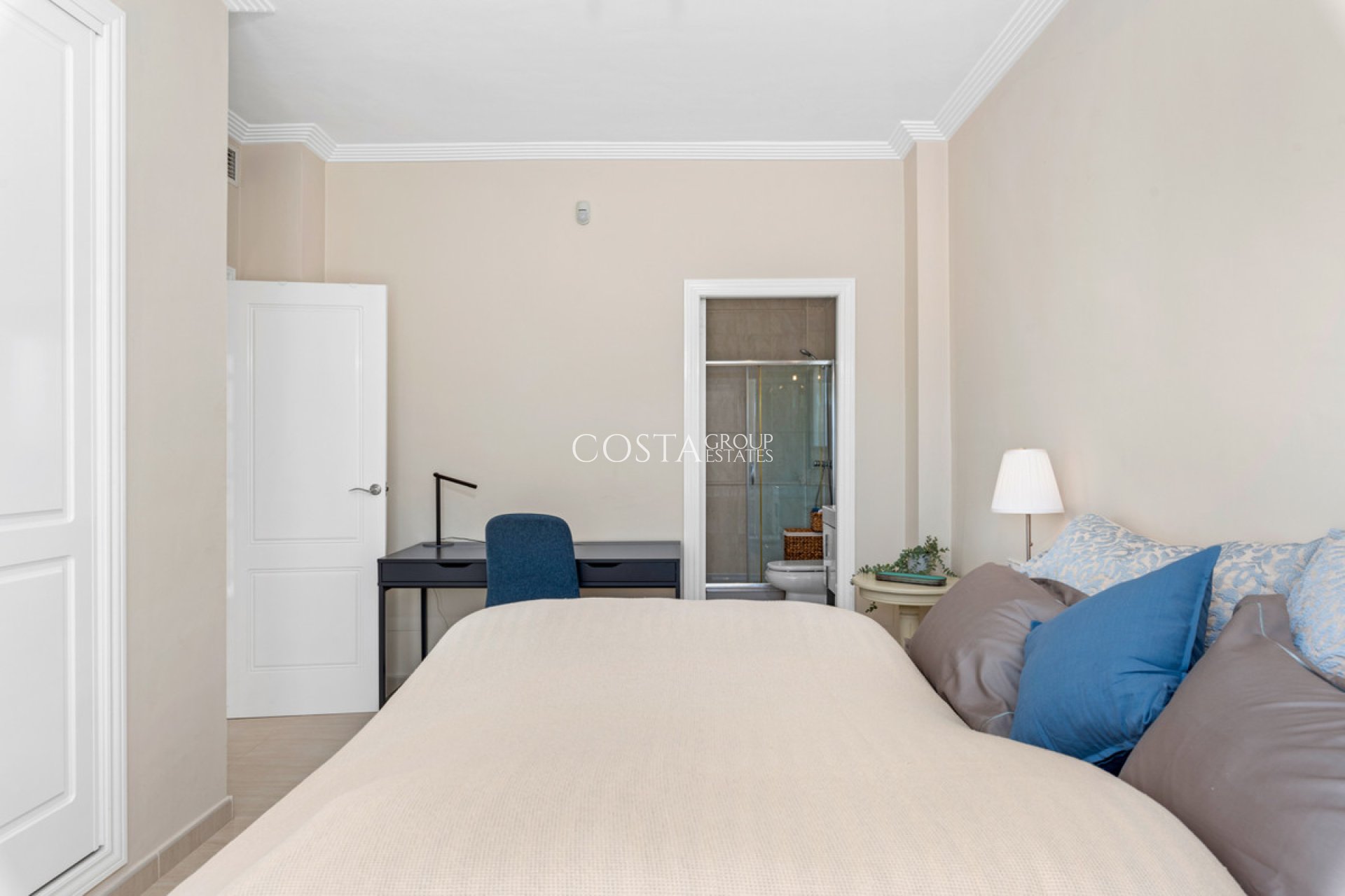 Resale - Villa -
Rojales - Ciudad Quesada