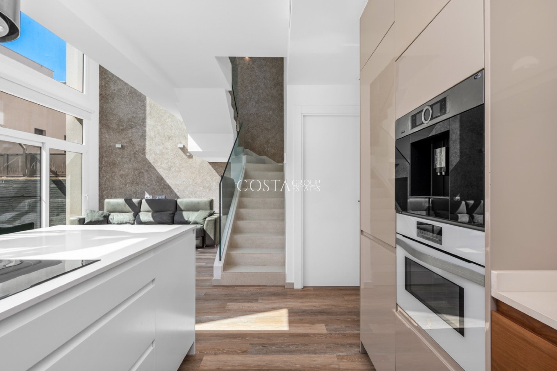 Resale - Villa -
Rojales - Ciudad Quesada