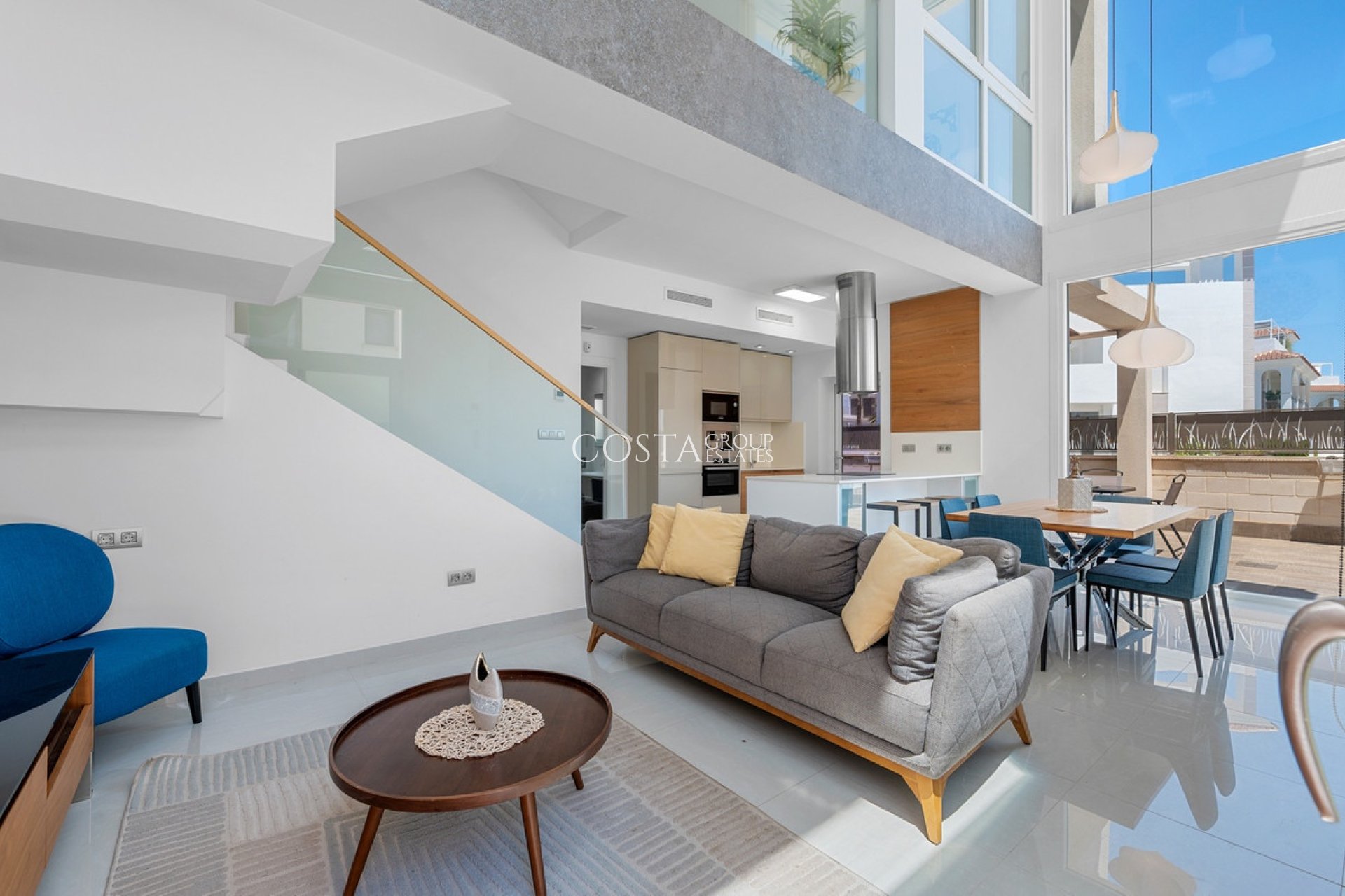 Resale - Villa -
Rojales - Ciudad Quesada