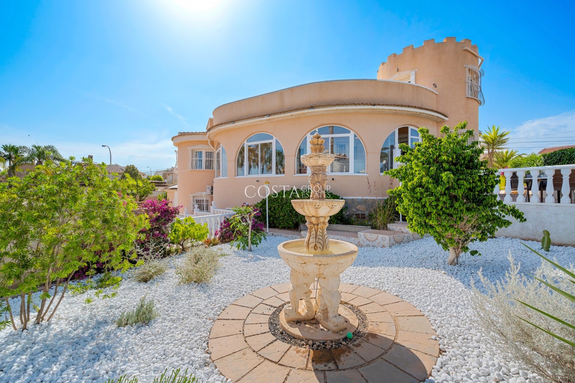 Resale - Villa -
Rojales - Ciudad Quesada