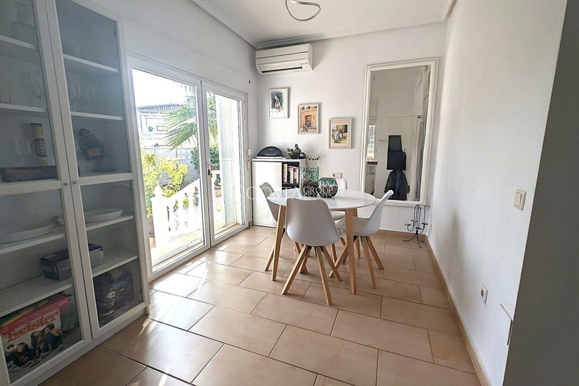 Resale - Villa -
Rojales - Ciudad Quesada