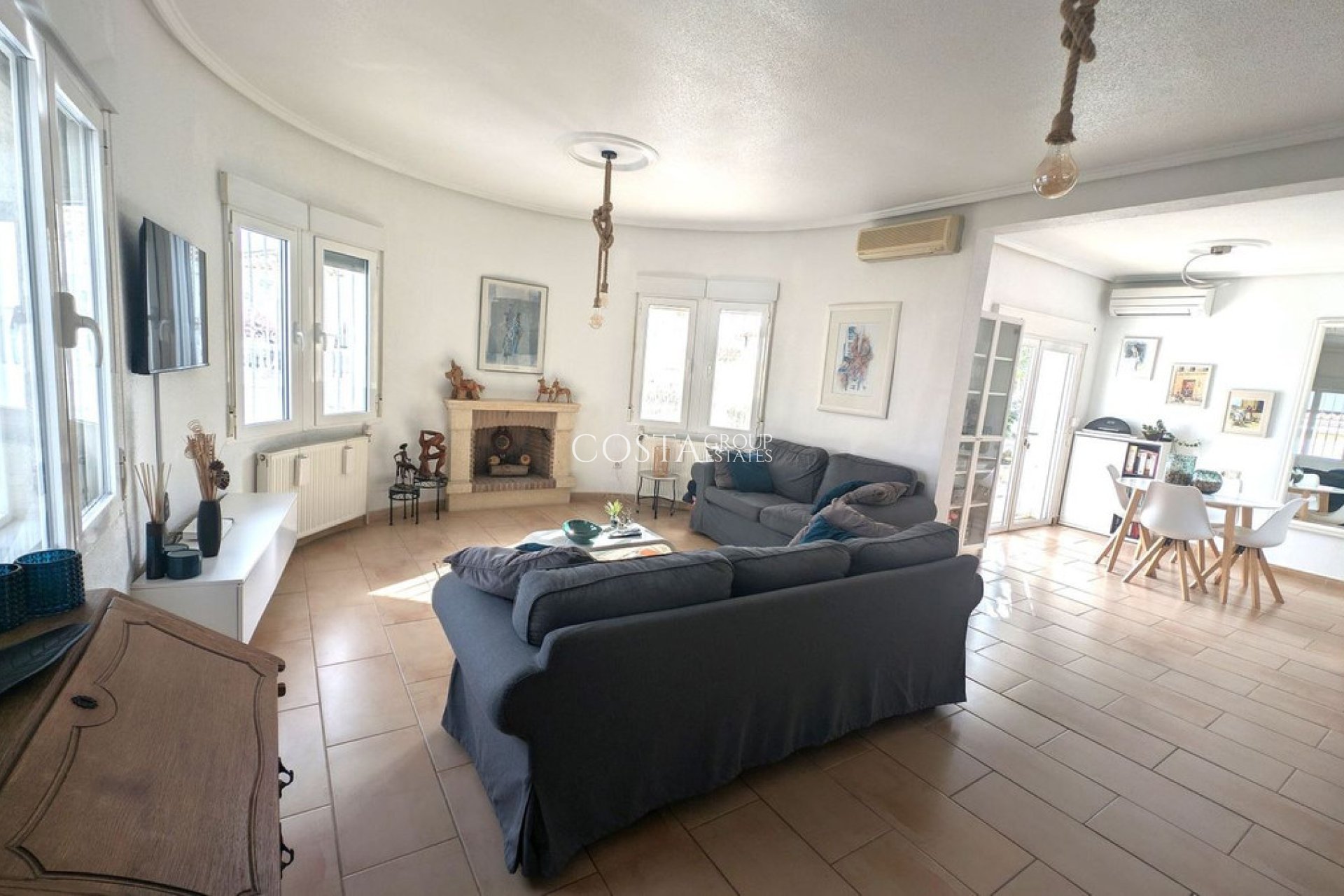 Resale - Villa -
Rojales - Ciudad Quesada