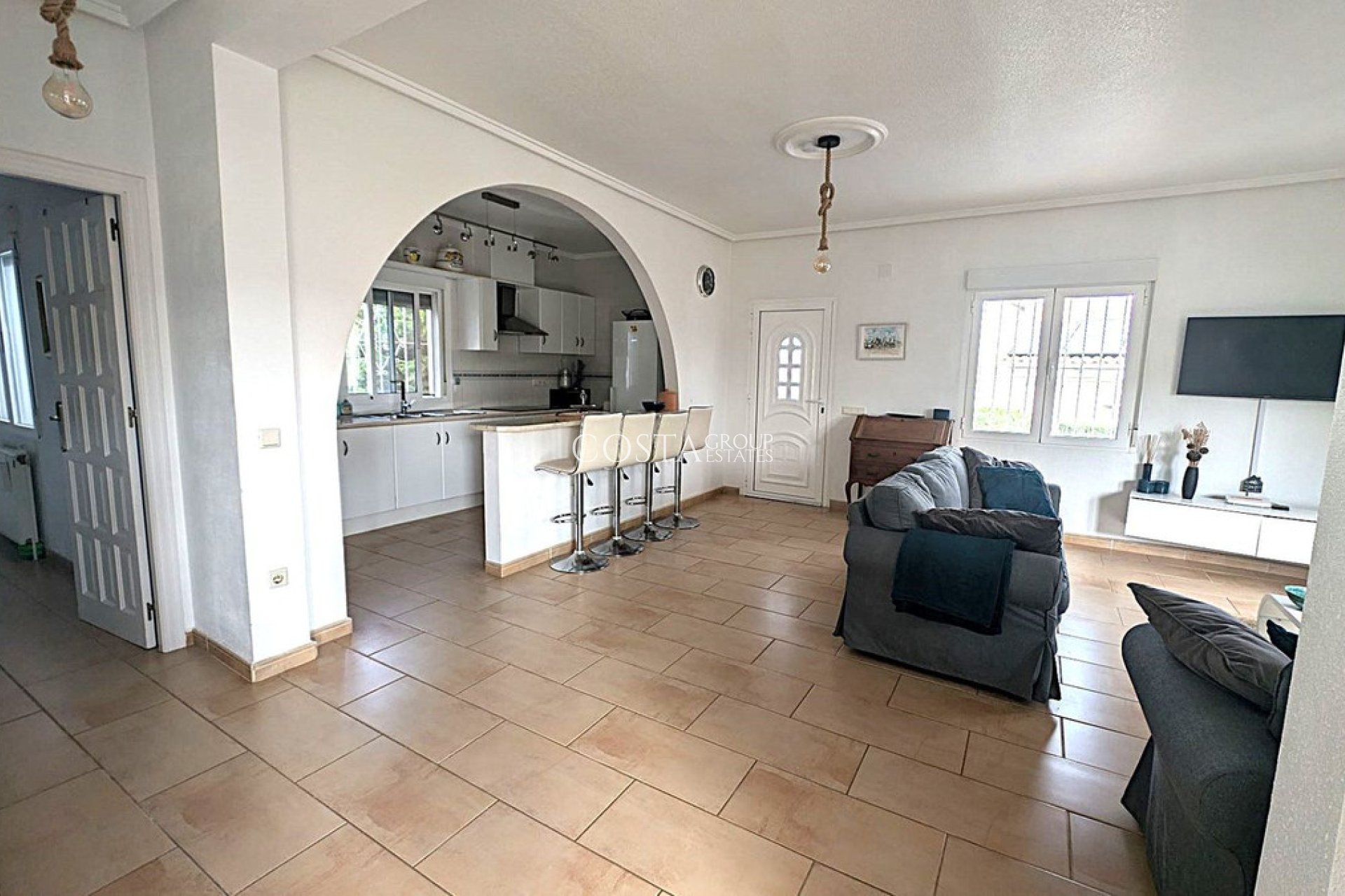 Resale - Villa -
Rojales - Ciudad Quesada