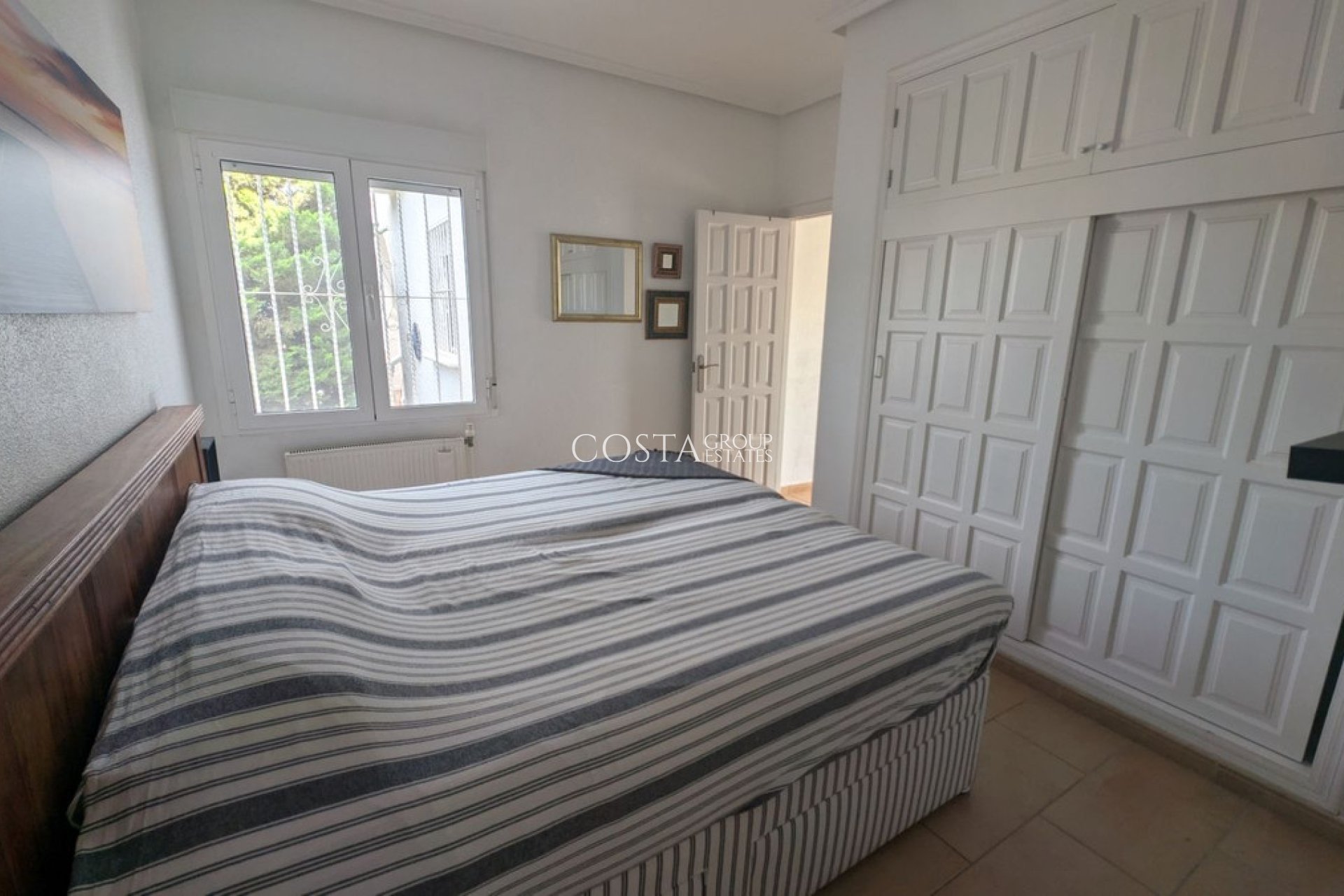 Resale - Villa -
Rojales - Ciudad Quesada