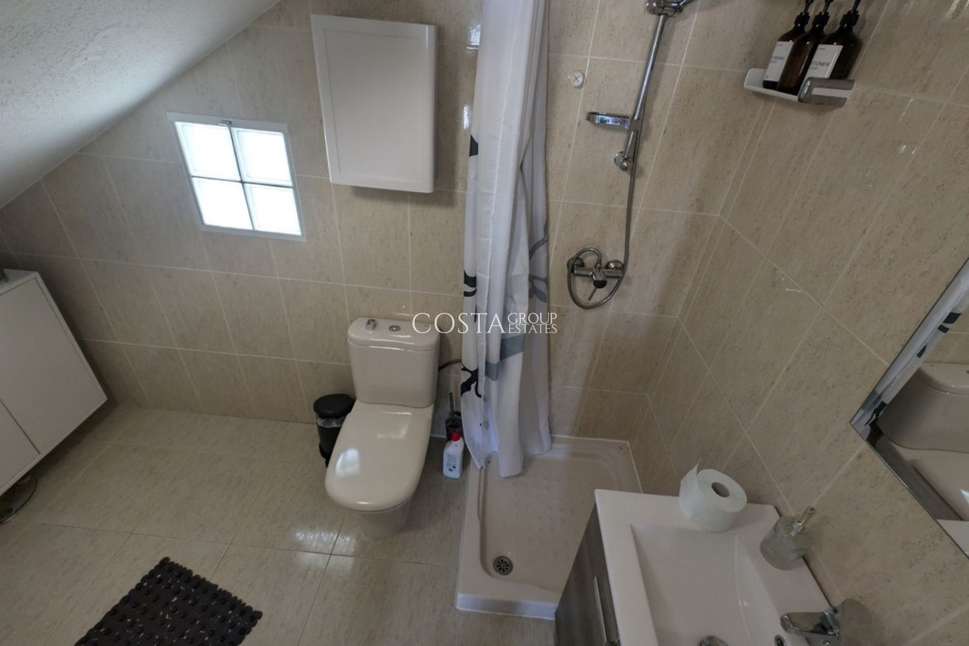 Resale - Villa -
Rojales - Ciudad Quesada