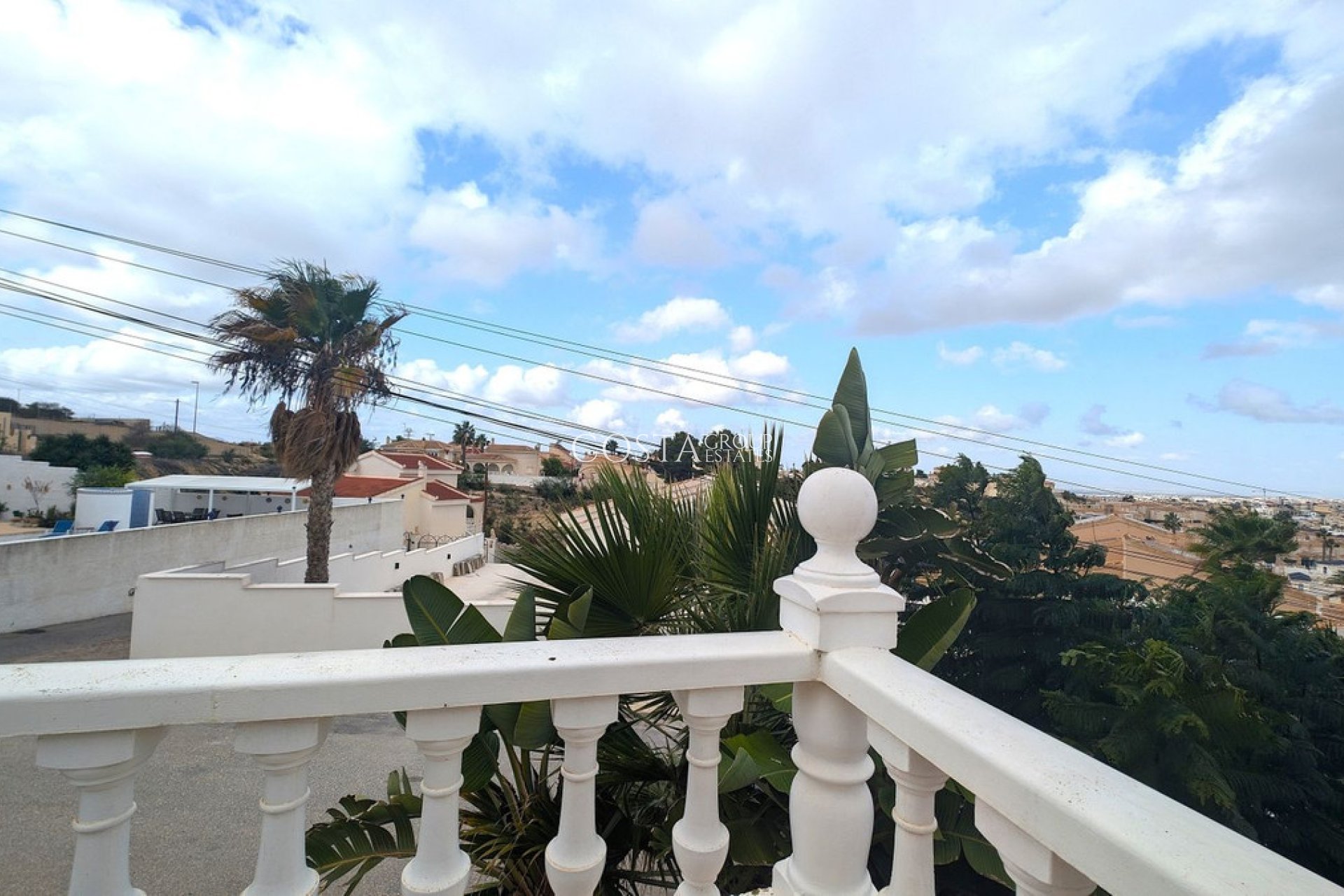 Resale - Villa -
Rojales - Ciudad Quesada