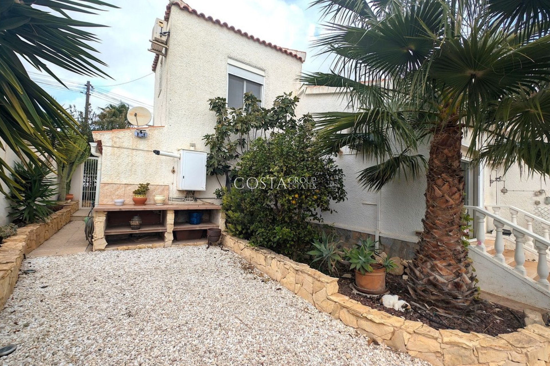 Resale - Villa -
Rojales - Ciudad Quesada