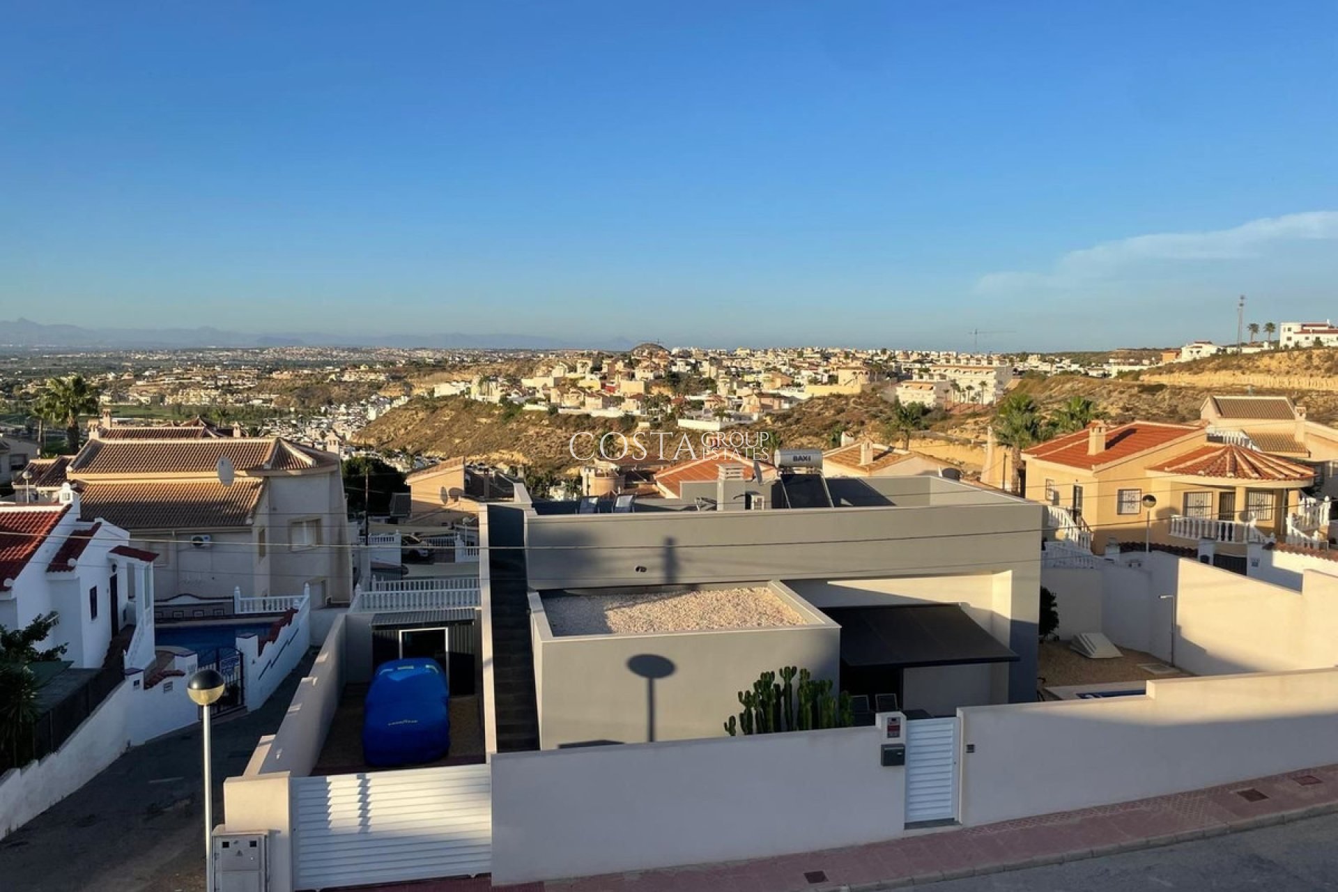 Resale - Villa -
Rojales - Ciudad Quesada