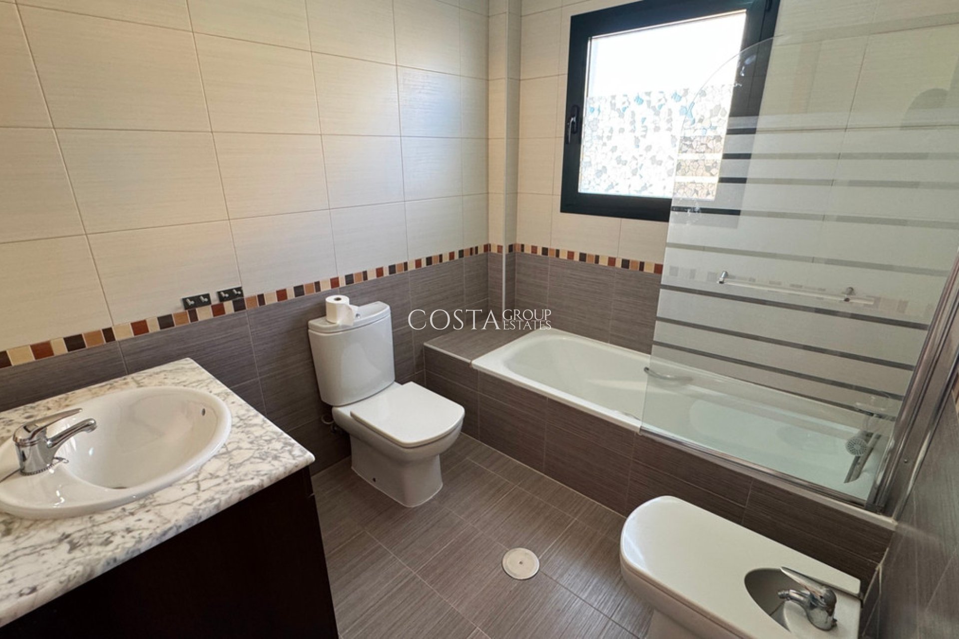 Resale - Villa -
Rojales - Ciudad Quesada