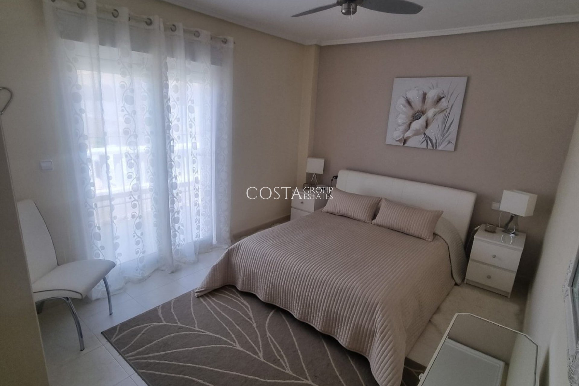 Resale - Villa -
Rojales - Ciudad Quesada