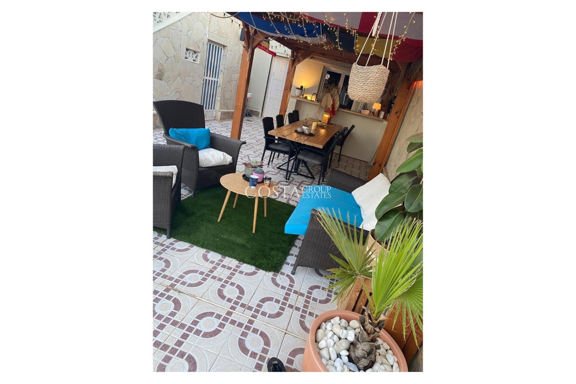 Resale - Villa -
Rojales - Ciudad Quesada