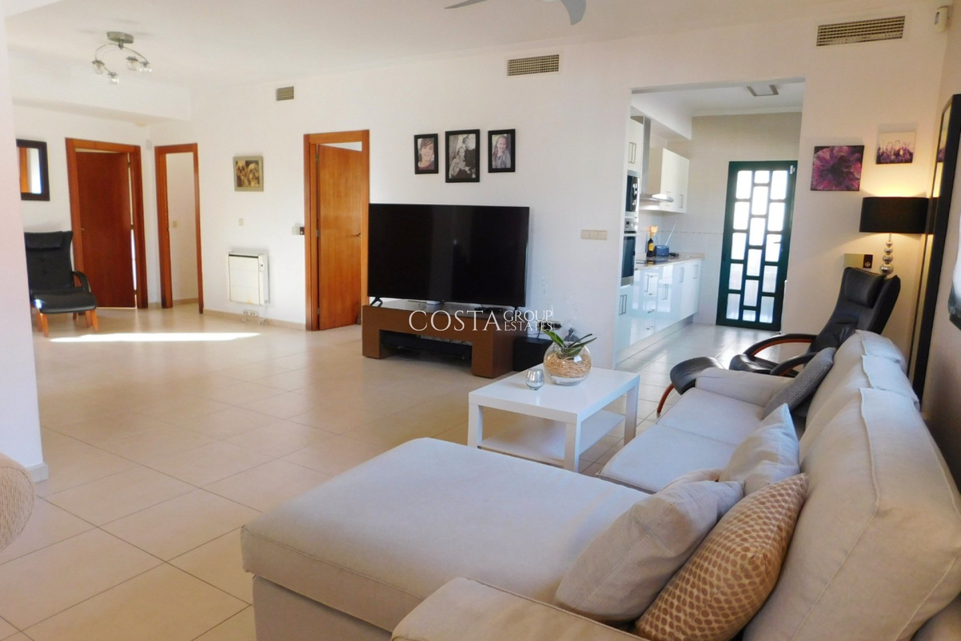 Resale - Villa -
Rojales - Ciudad Quesada