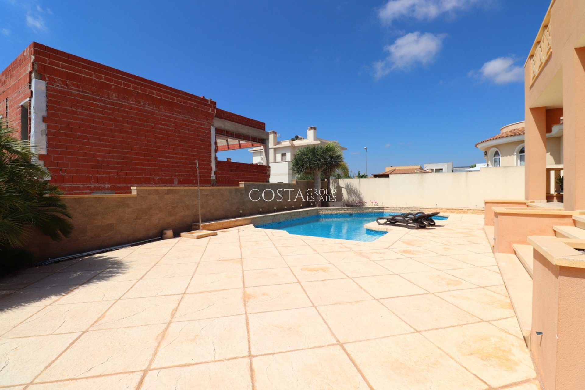 Resale - Villa -
Rojales - Ciudad Quesada