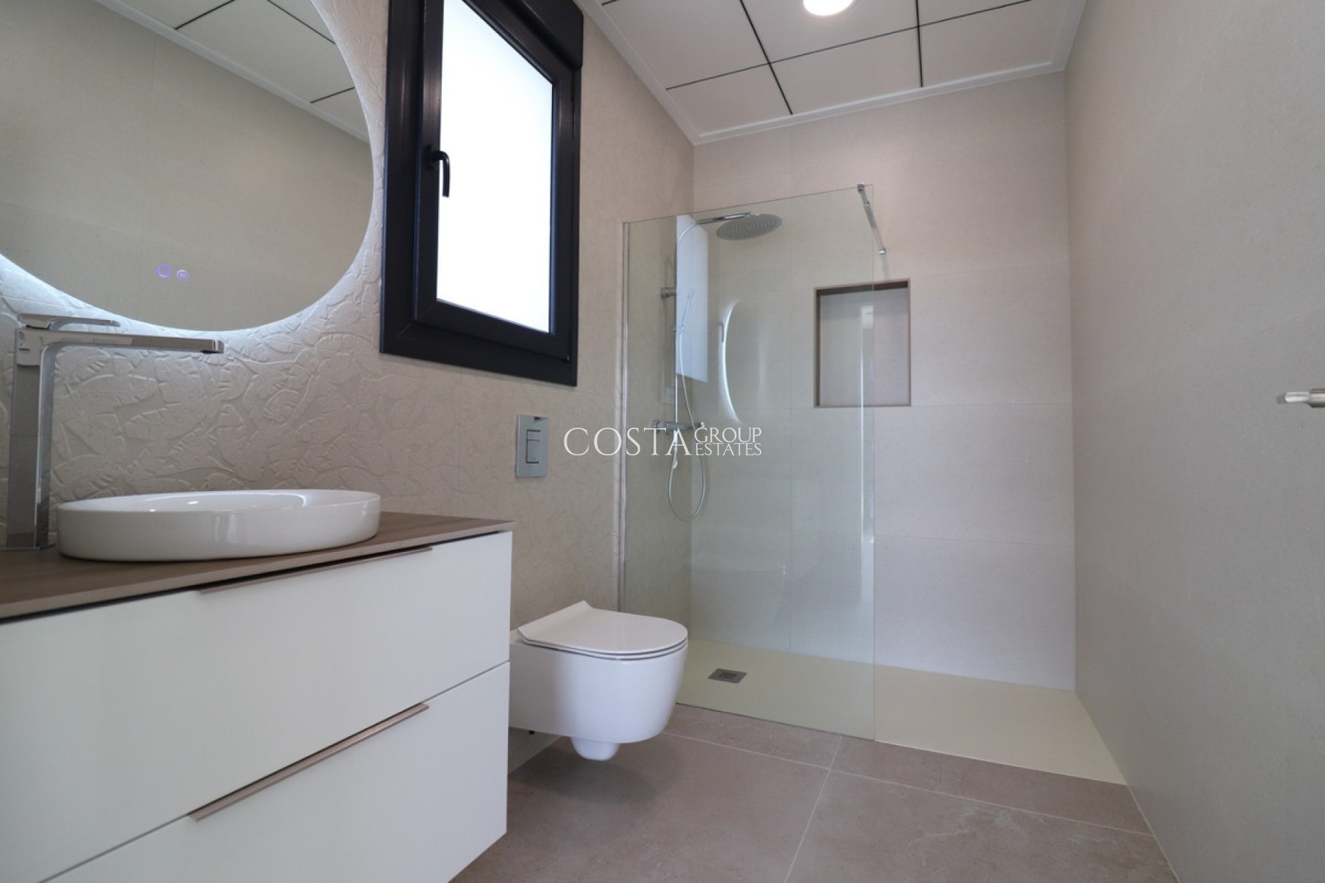 Resale - Villa -
Rojales - Ciudad Quesada