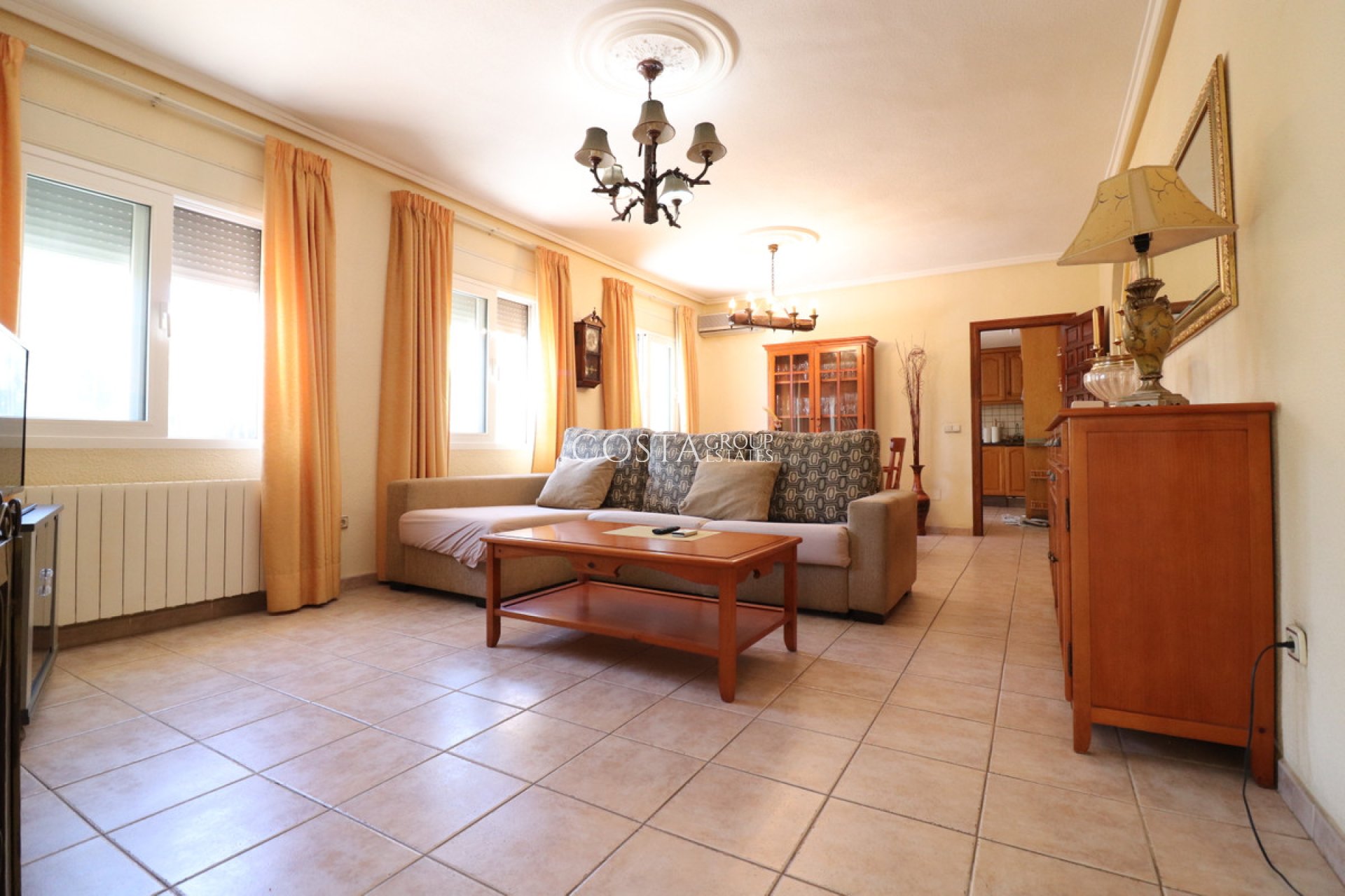 Resale - Villa -
Rojales - Ciudad Quesada