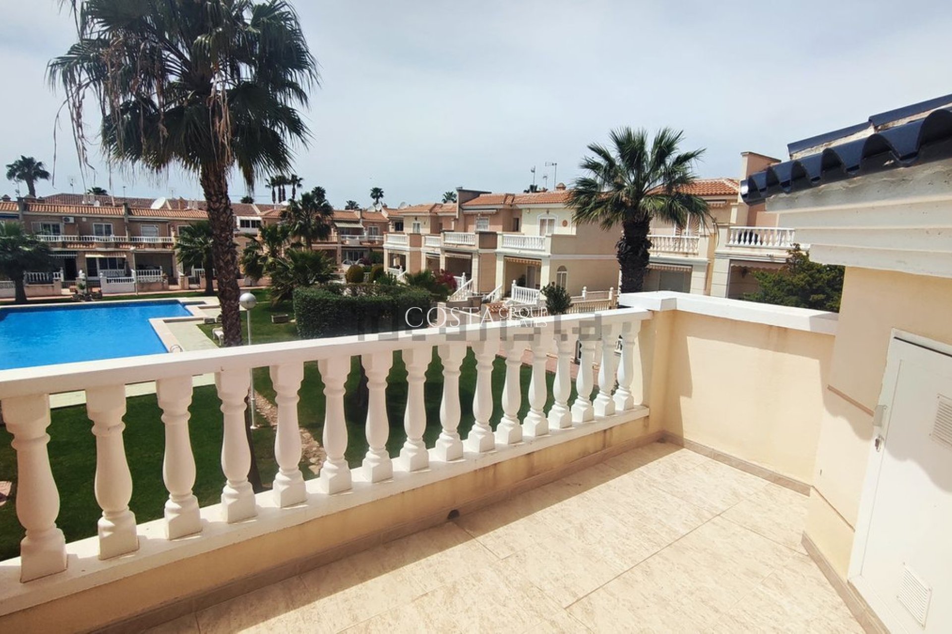 Resale - Villa -
Rojales - Ciudad Quesada