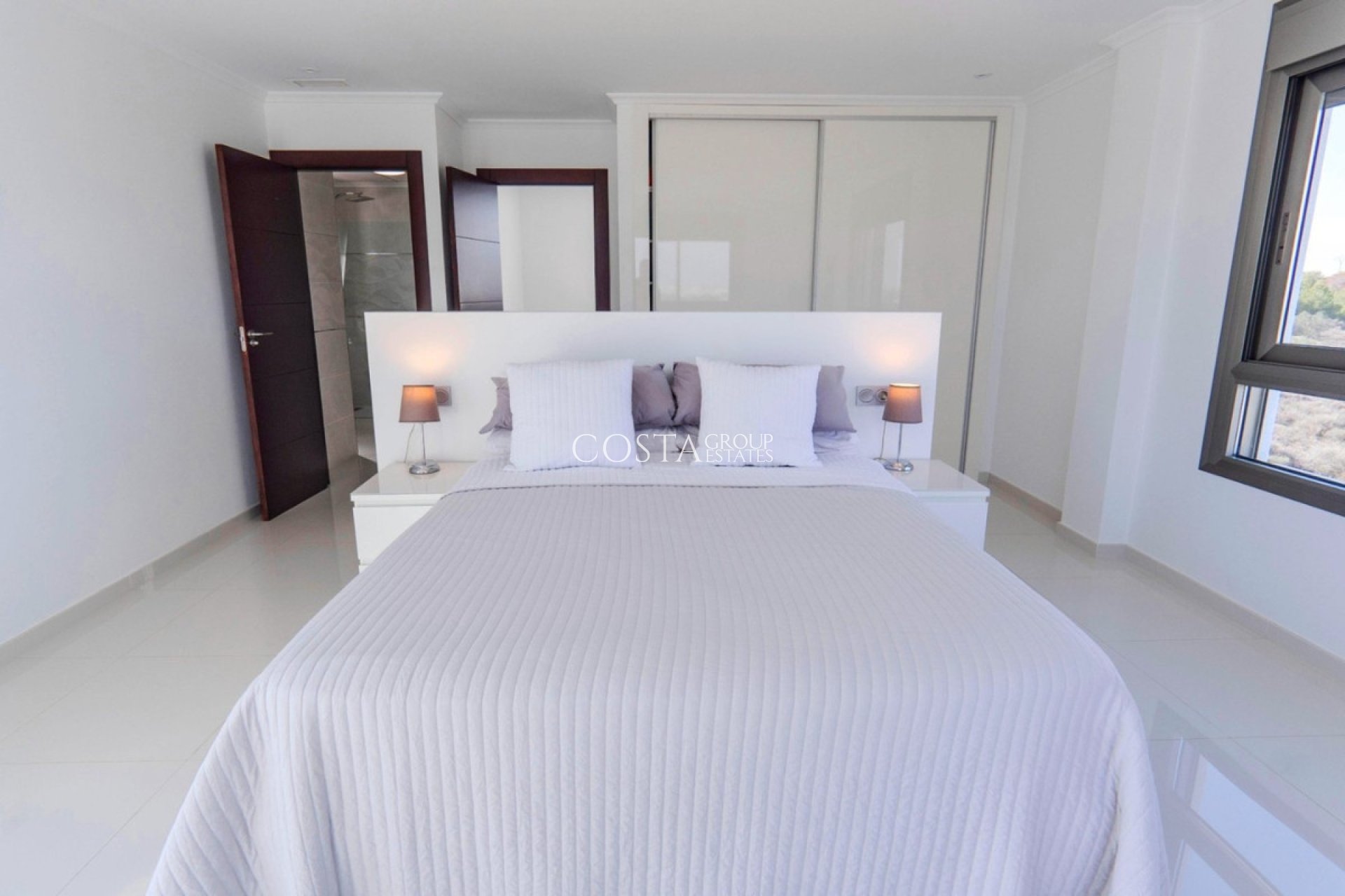 Resale - Villa -
Rojales - Ciudad Quesada