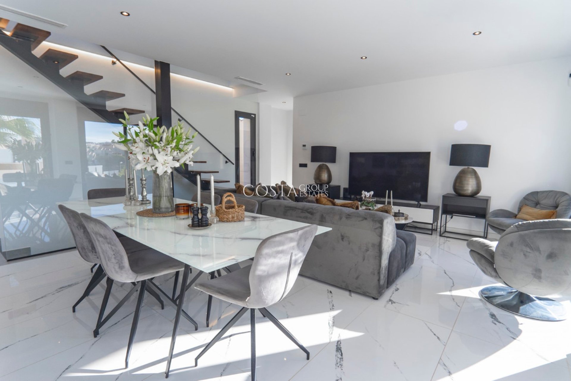 Resale - Villa -
Rojales - Ciudad Quesada