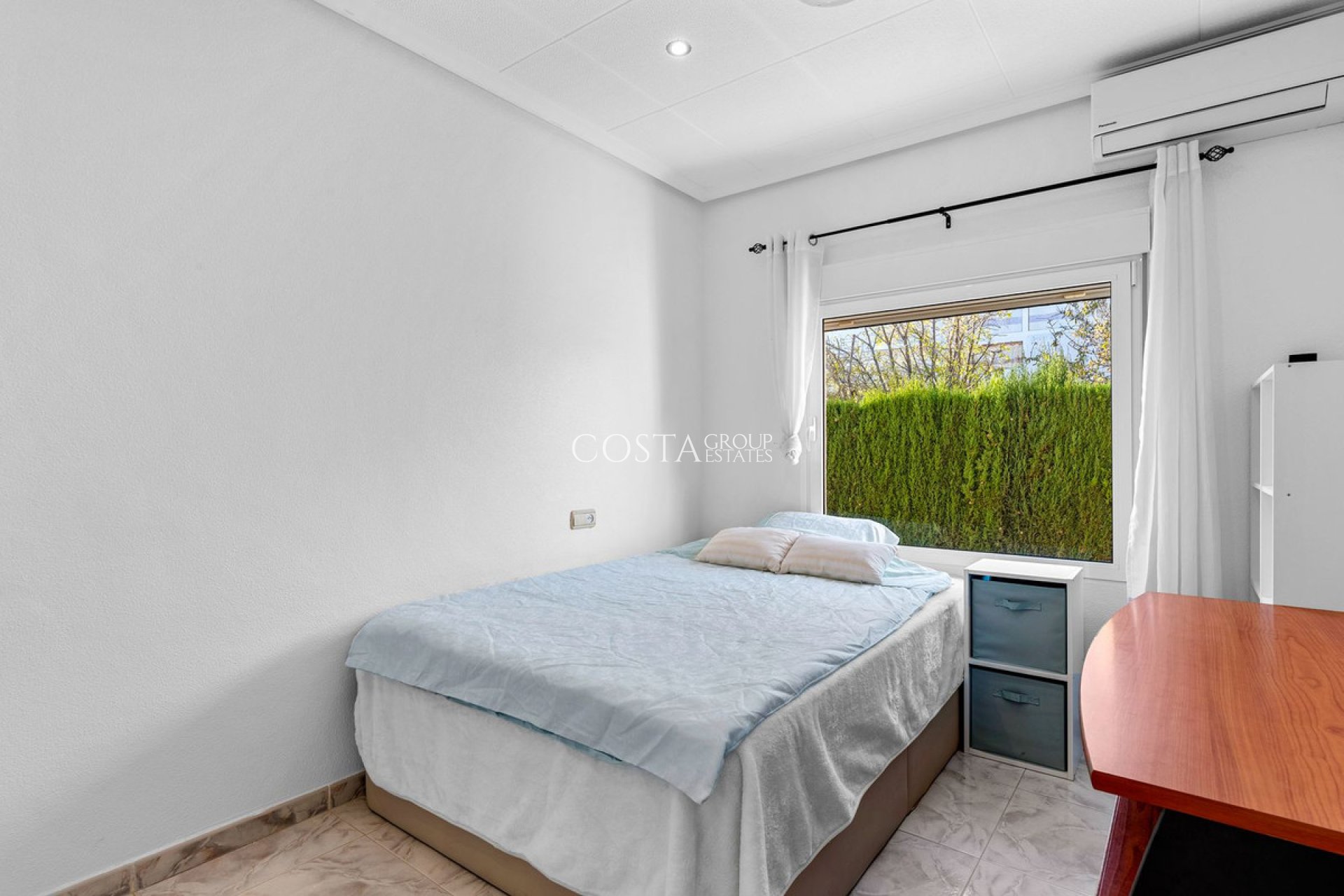 Resale - Villa -
Rojales - Ciudad Quesada