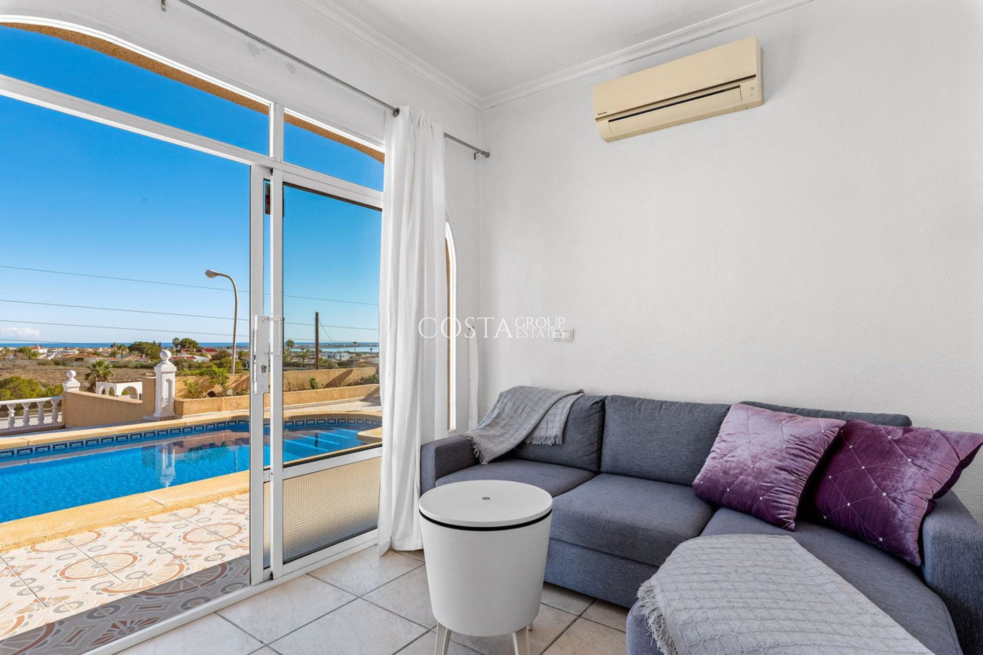 Resale - Villa -
Rojales - Ciudad Quesada