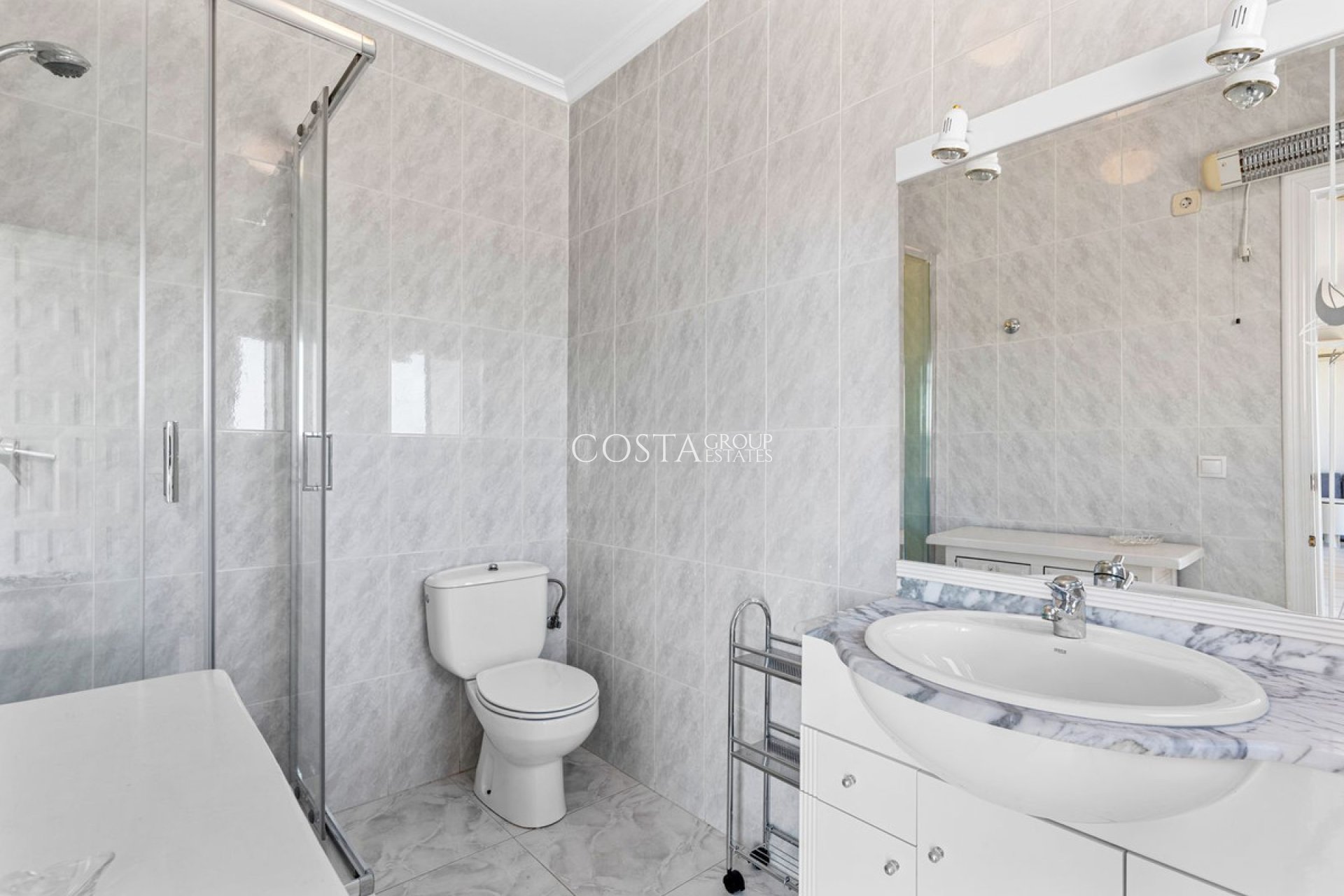 Resale - Villa -
Rojales - Ciudad Quesada