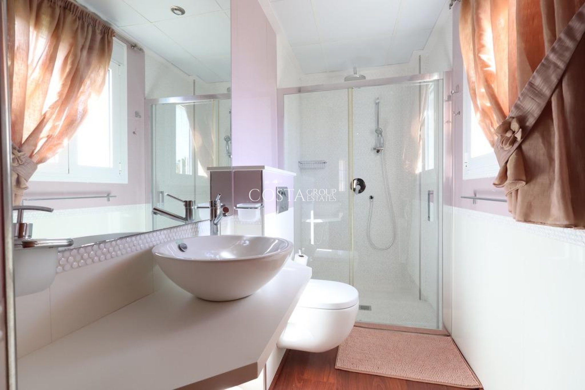 Resale - Villa -
Rojales - Ciudad Quesada