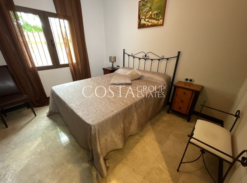 Resale - Villa -
Rojales - Ciudad Quesada