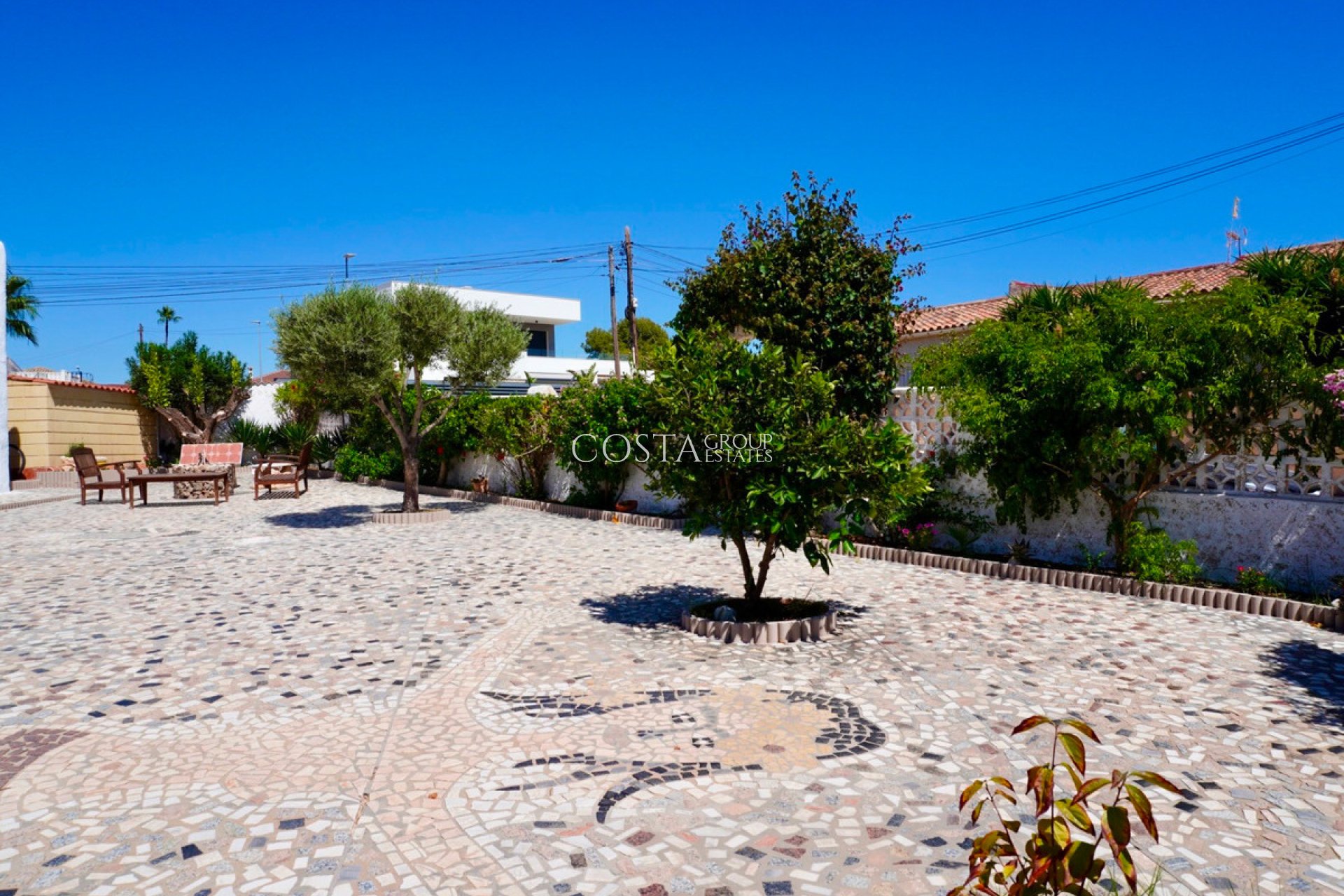 Resale - Villa -
Rojales - Ciudad Quesada