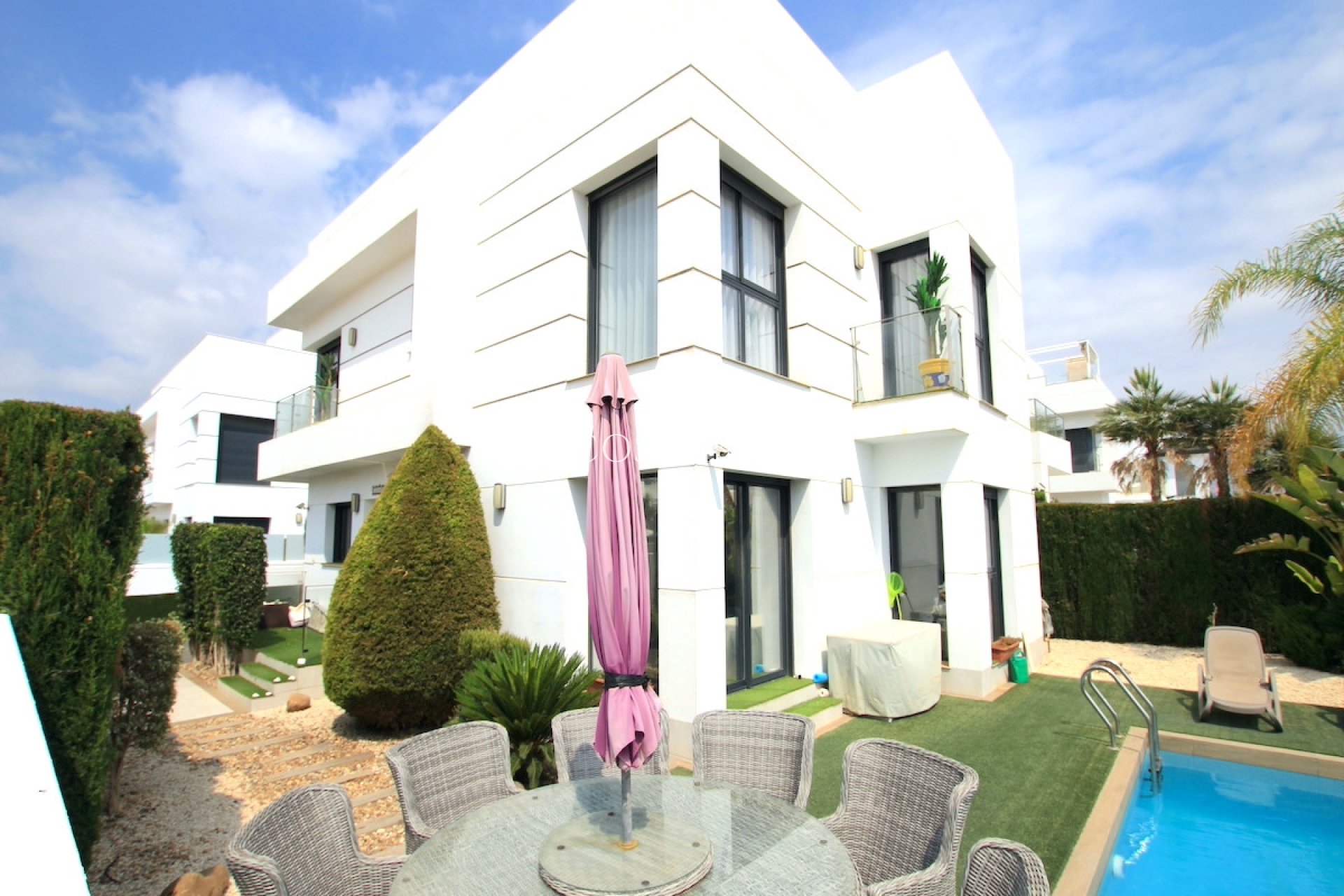 Resale - Villa -
Rojales - Ciudad Quesada