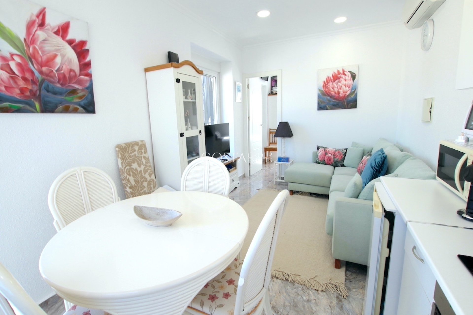 Resale - Villa -
Rojales - Ciudad Quesada