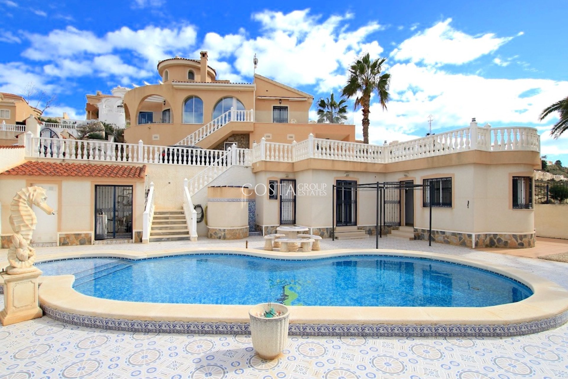 Resale - Villa -
Rojales - Ciudad Quesada