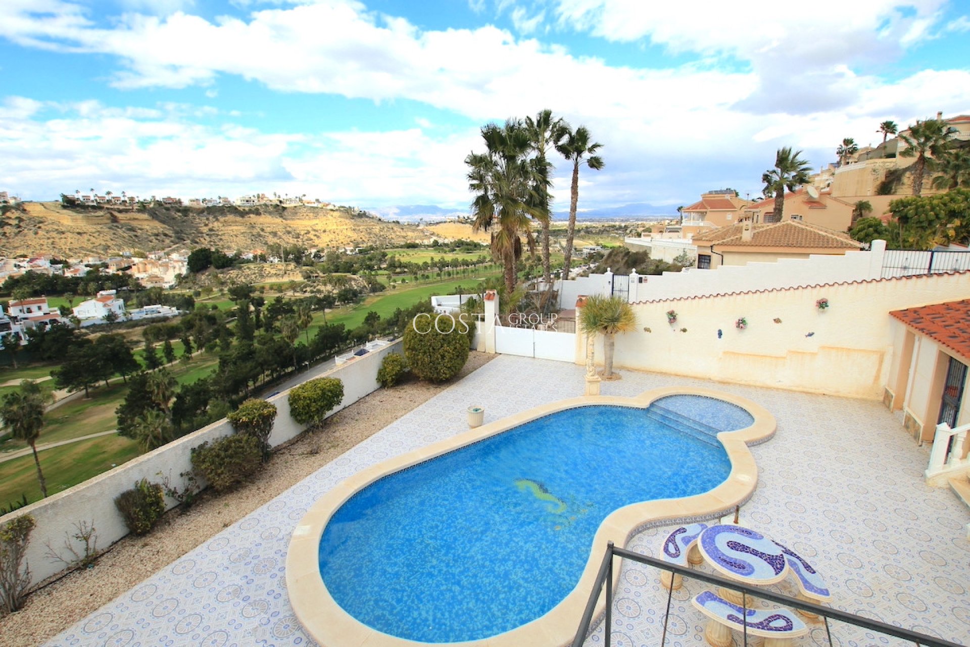 Resale - Villa -
Rojales - Ciudad Quesada