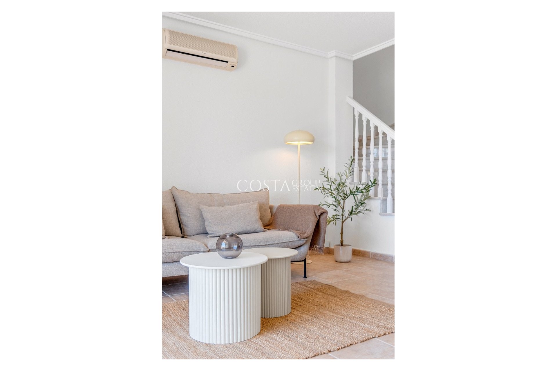 Resale - Villa -
Rojales - Ciudad Quesada