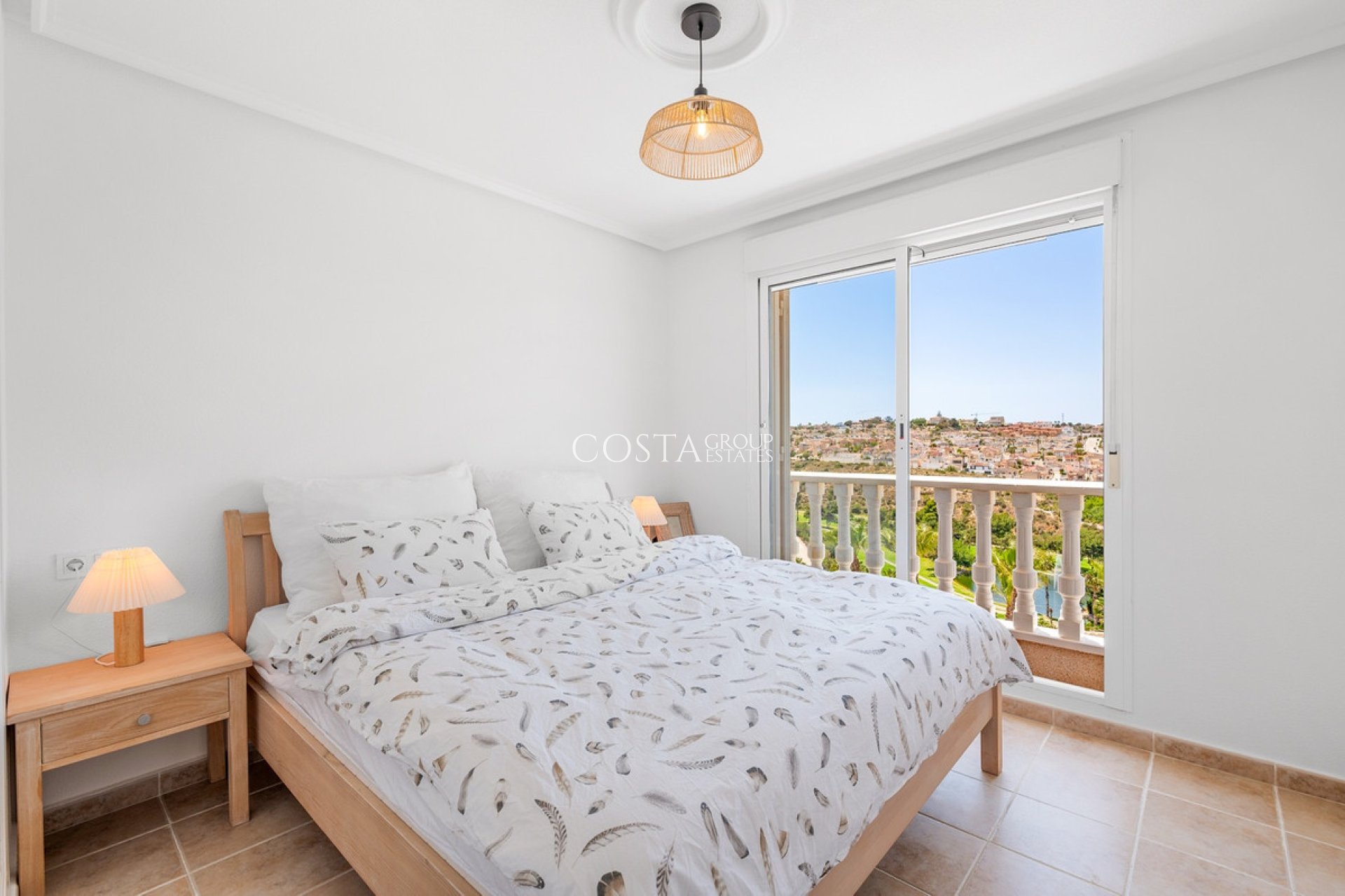 Resale - Villa -
Rojales - Ciudad Quesada