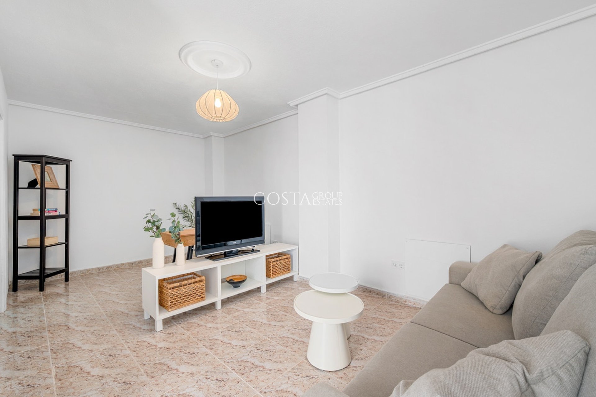 Resale - Villa -
Rojales - Ciudad Quesada