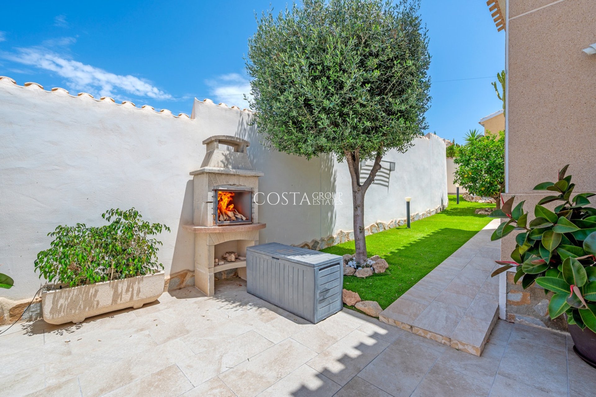 Resale - Villa -
Rojales - Ciudad Quesada