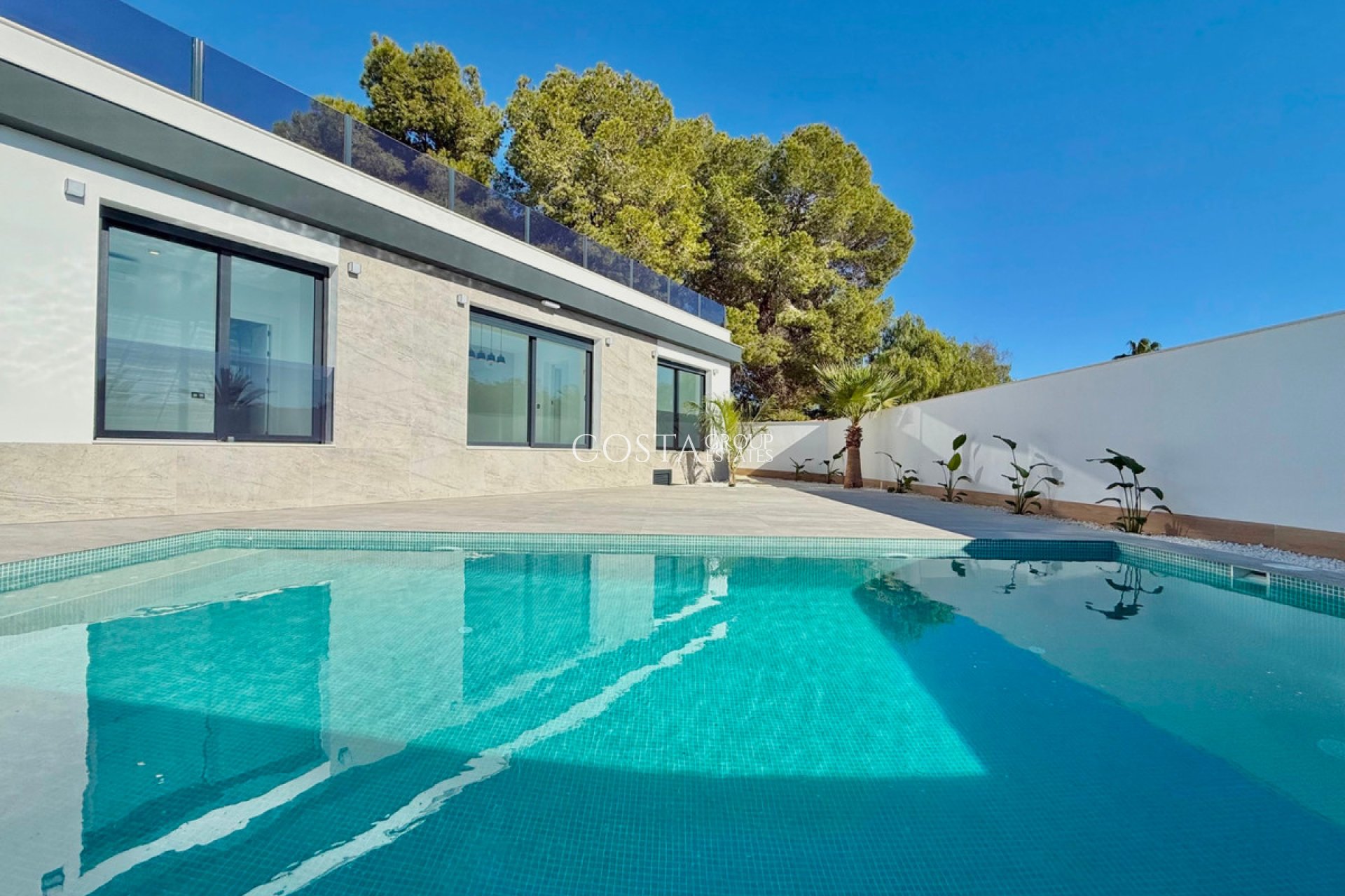 Resale - Villa -
Rojales - Ciudad Quesada