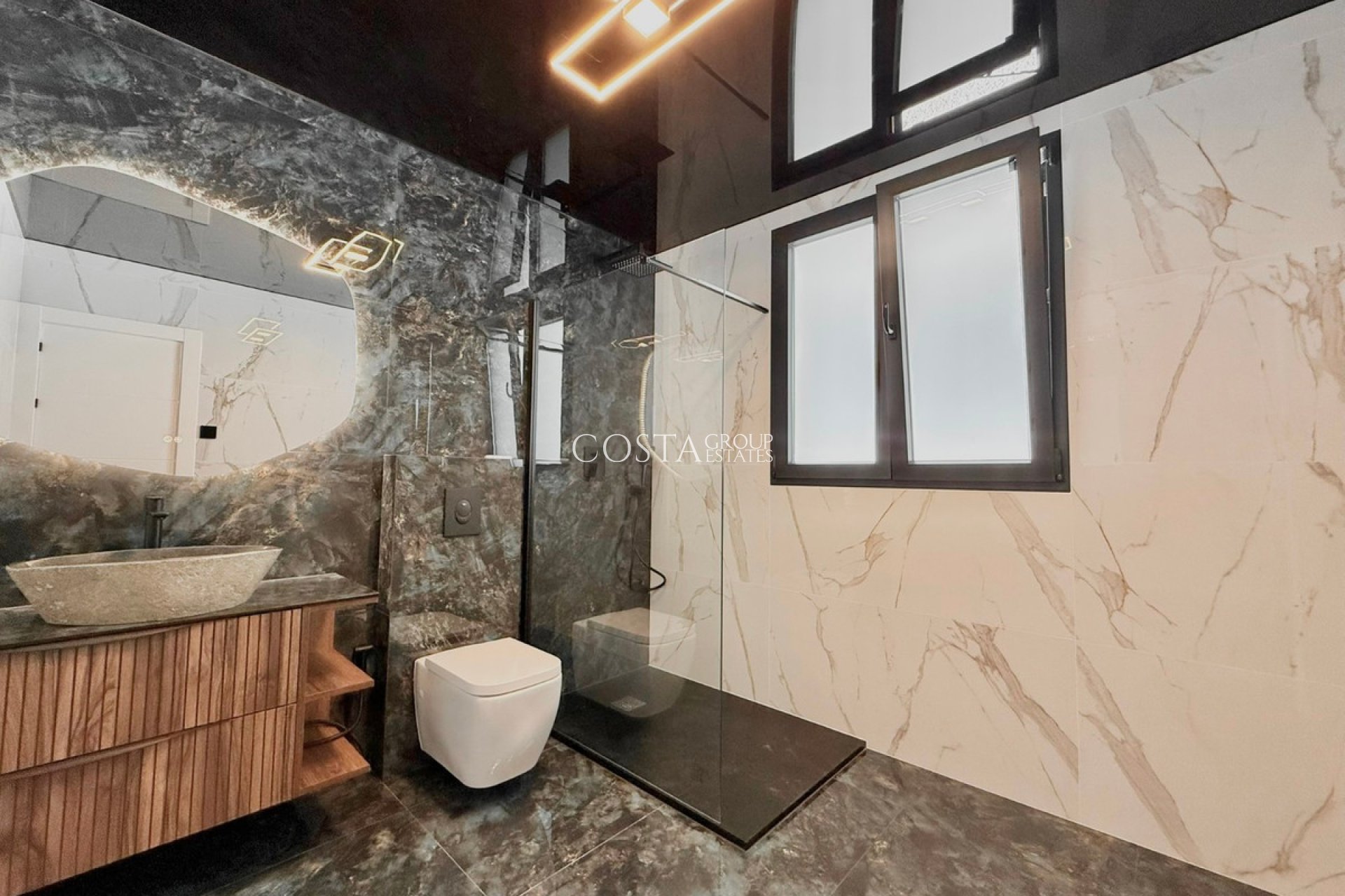 Resale - Villa -
Rojales - Ciudad Quesada