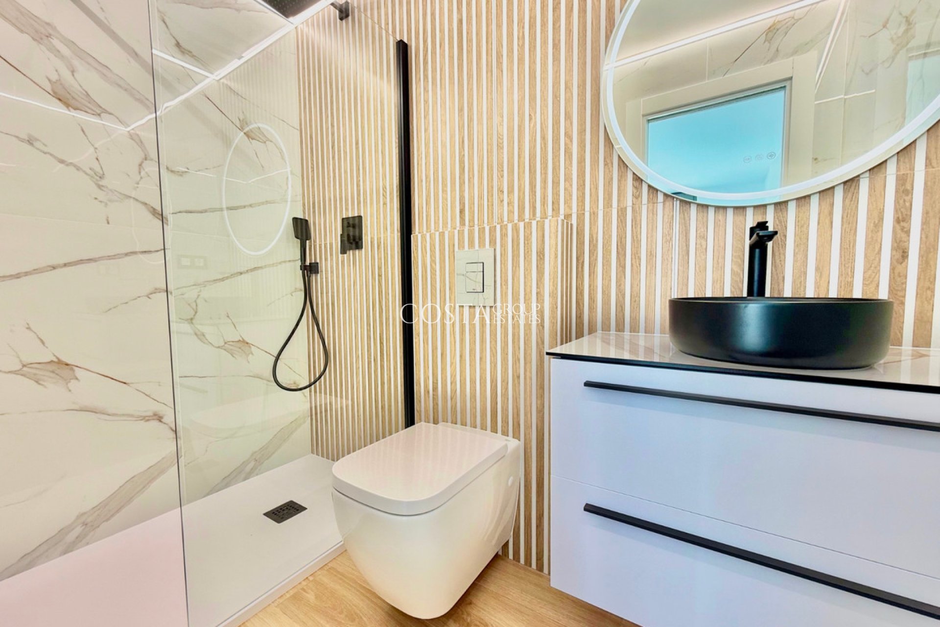 Resale - Villa -
Rojales - Ciudad Quesada