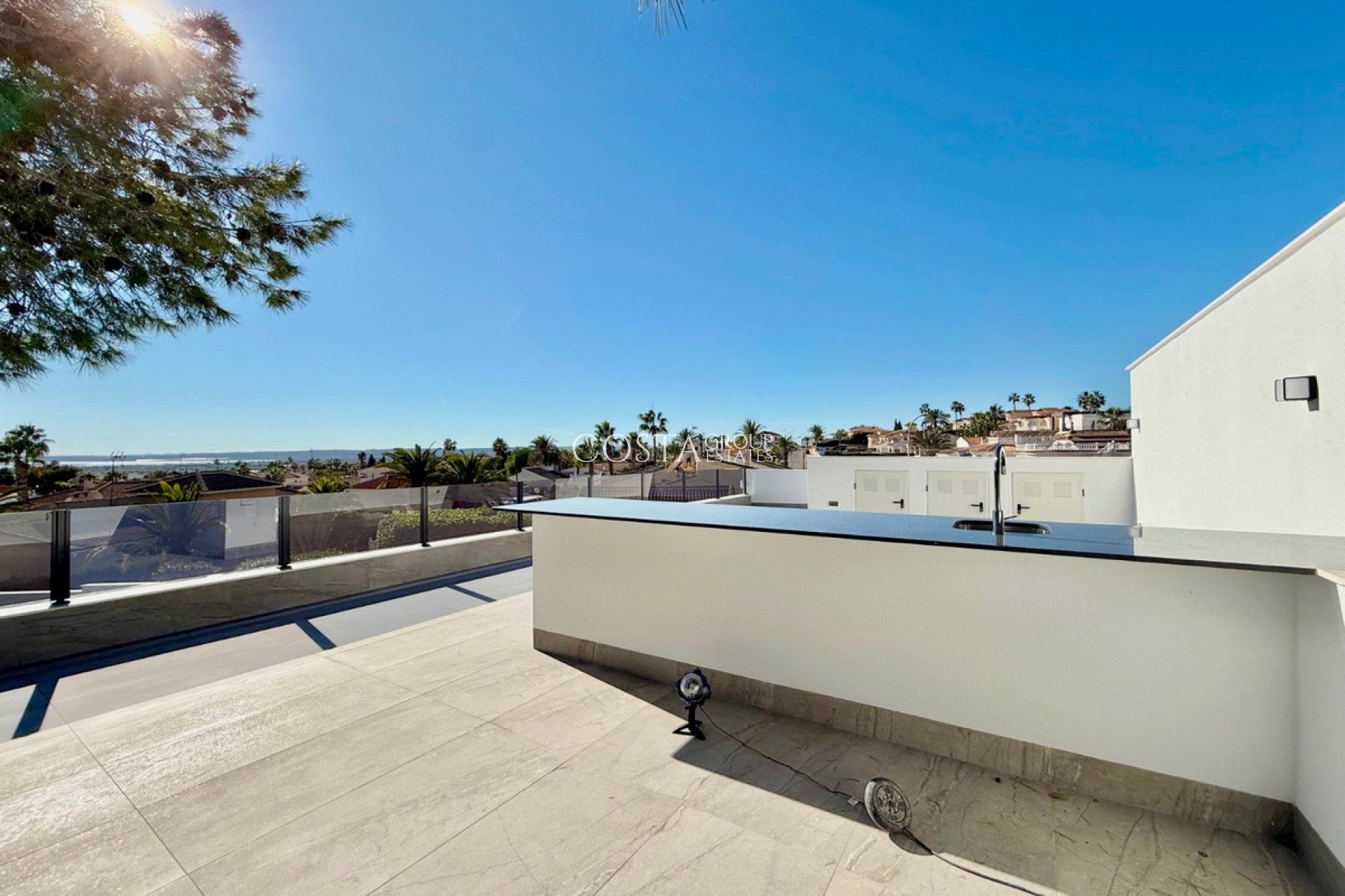 Resale - Villa -
Rojales - Ciudad Quesada