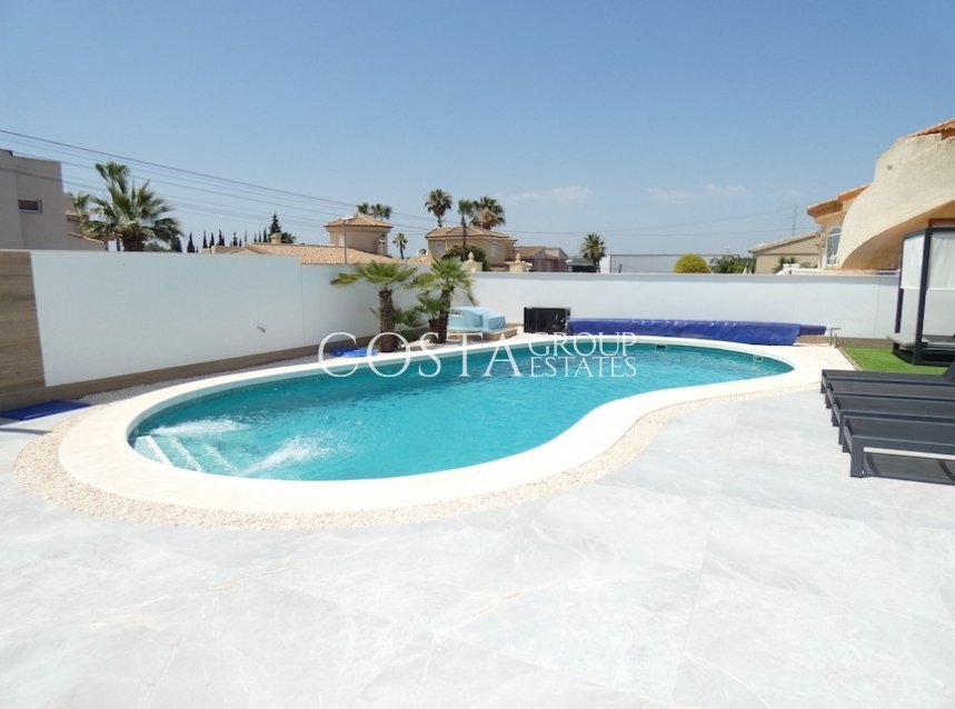 Resale - Villa -
Rojales - Ciudad Quesada