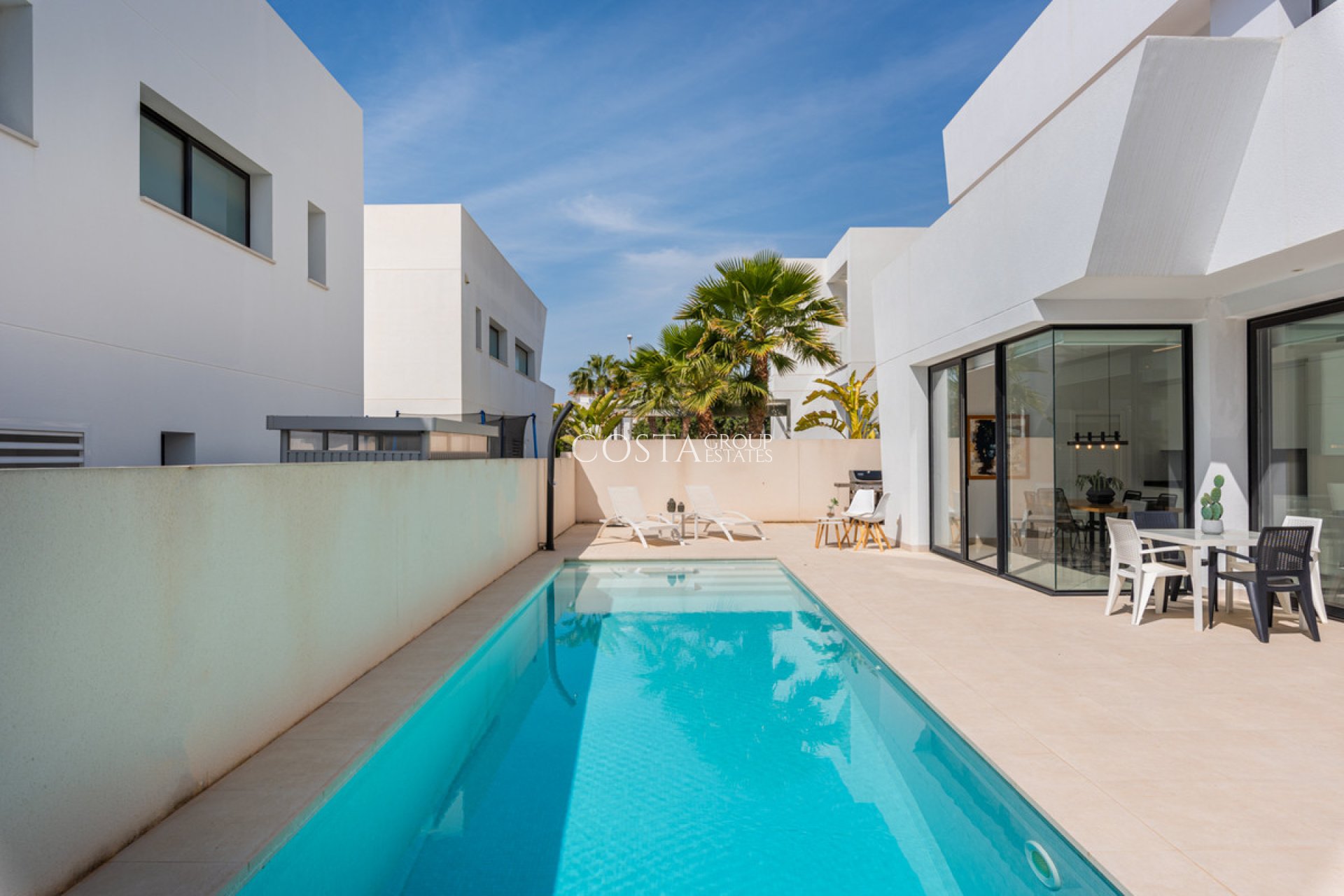 Resale - Villa -
Rojales - Ciudad Quesada