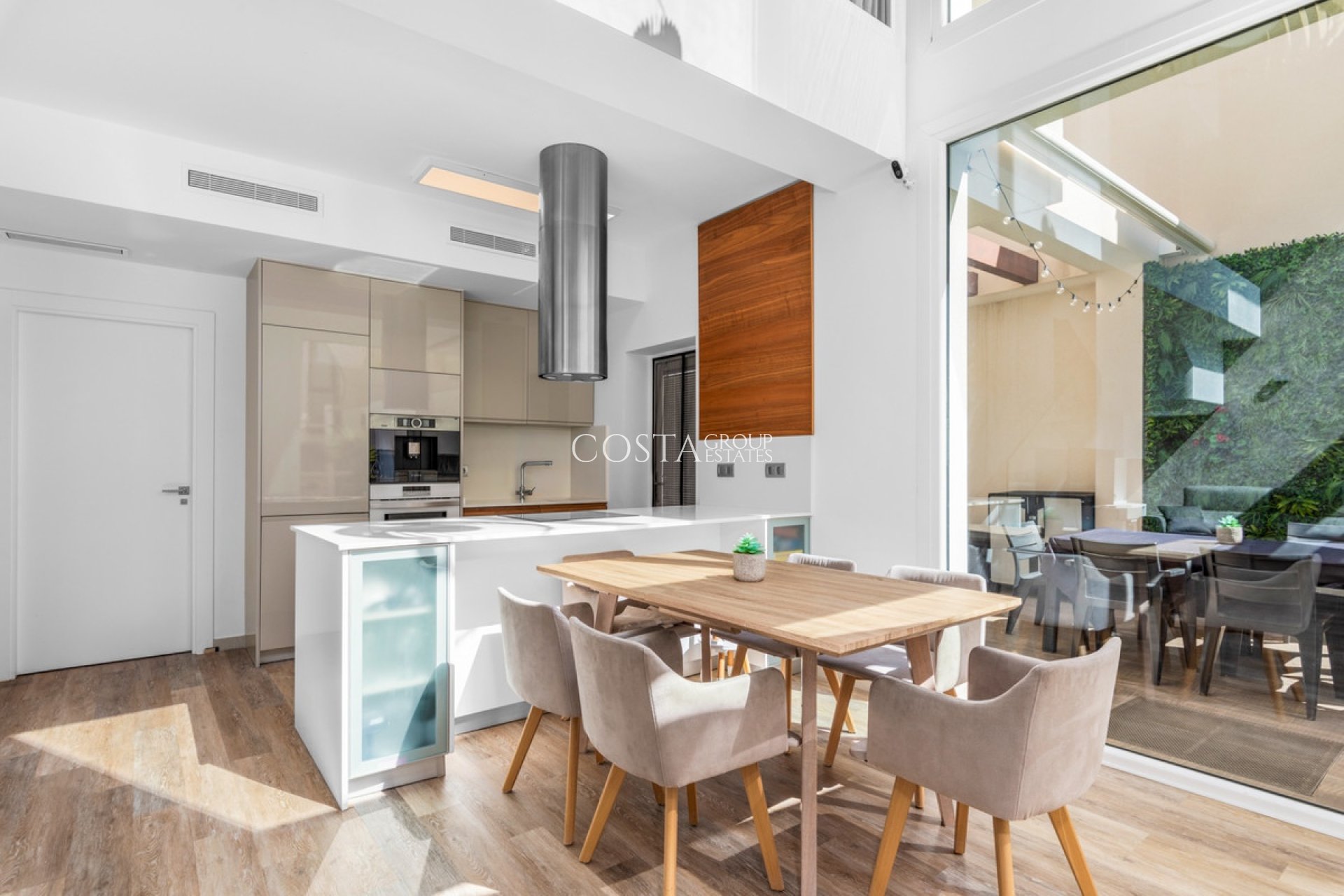 Resale - Villa -
Rojales - Ciudad Quesada