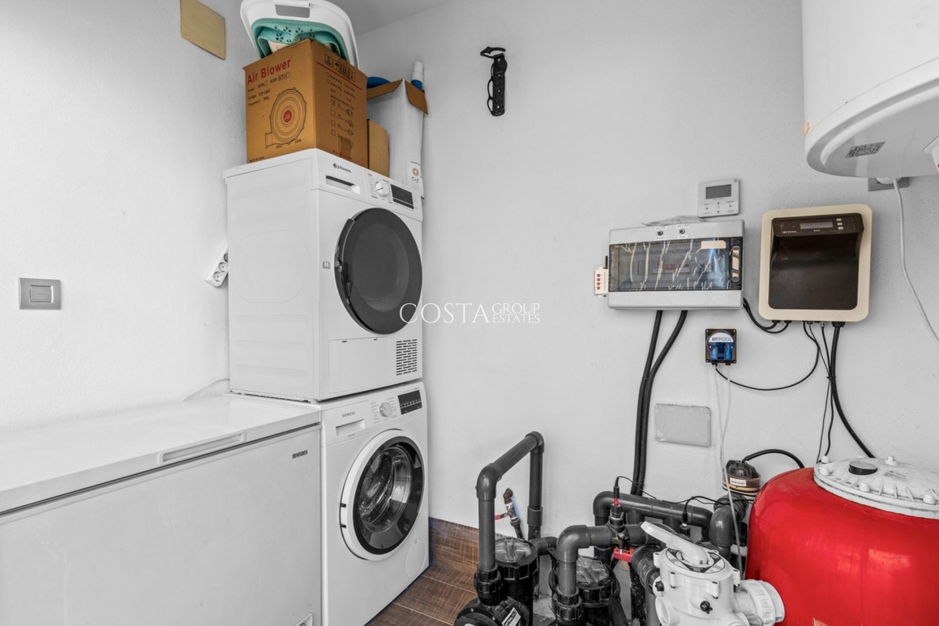 Resale - Villa -
Rojales - Ciudad Quesada